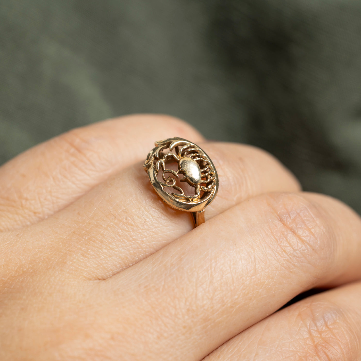 Vintage Canadian 10k Cancer Zodiac Openwork Ring | SZ 6