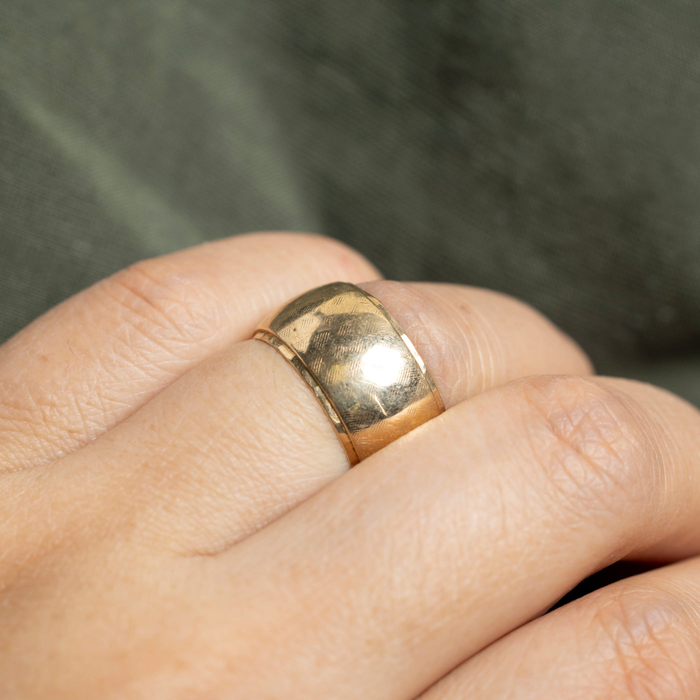 14k Textured Cigar Band | 10mm | SZ 6