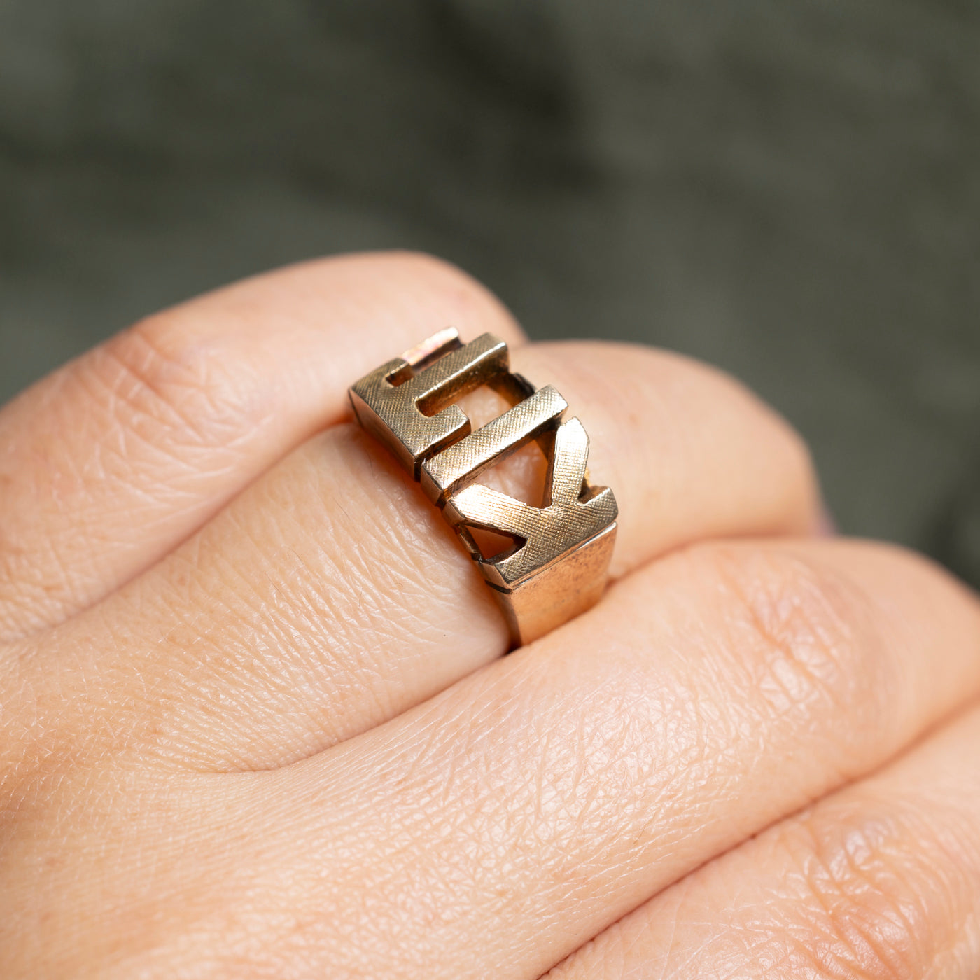 10k "KIT" Initial Textured Ring | SZ 6