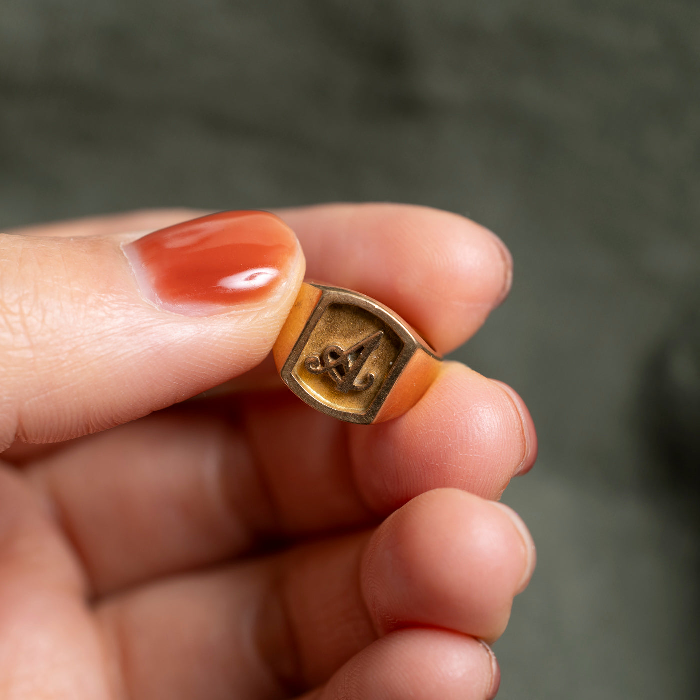 18k Embossed "A" Initial Signet Ring | SZ 1
