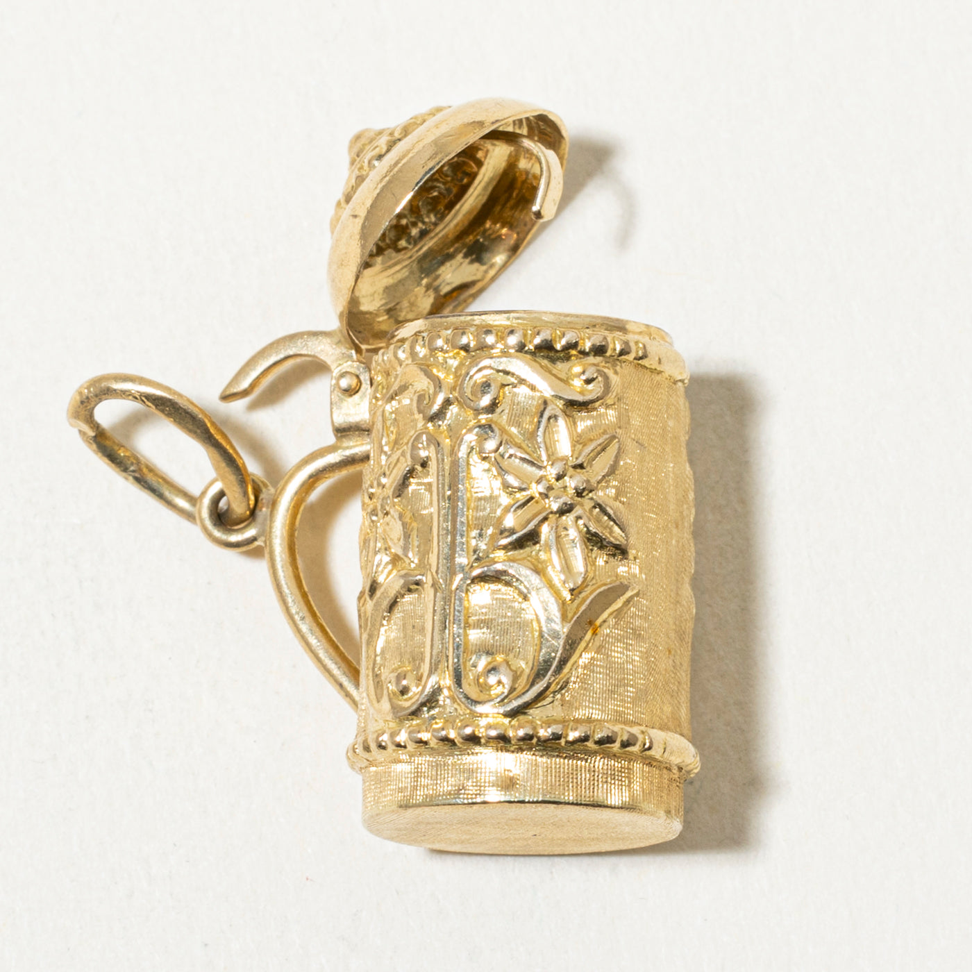 Vintage Italian 18k Floral Beer Stein Charm