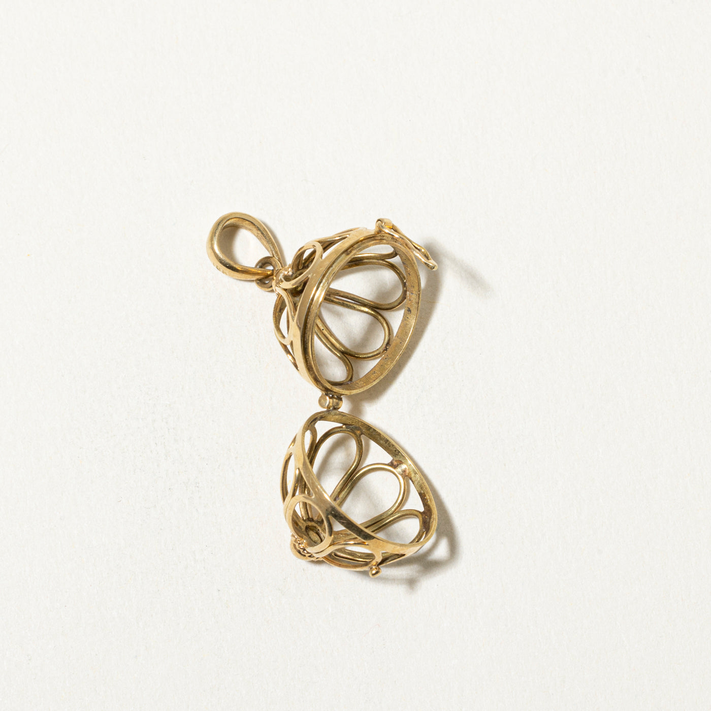 18k Openwork Angel Caller Pendant