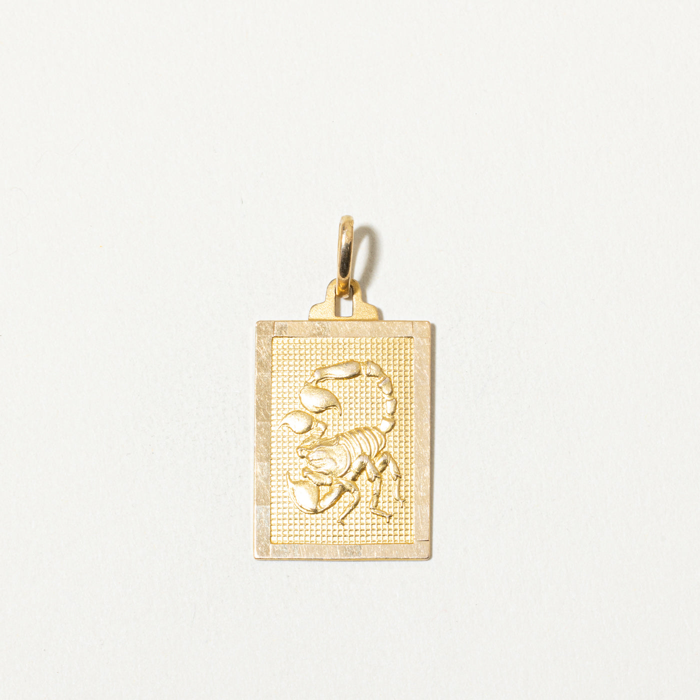 Italian 18k Scorpio Zodiac Pendant