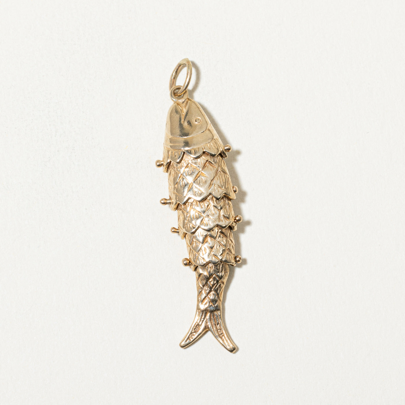 10k Articulated Fish Charm