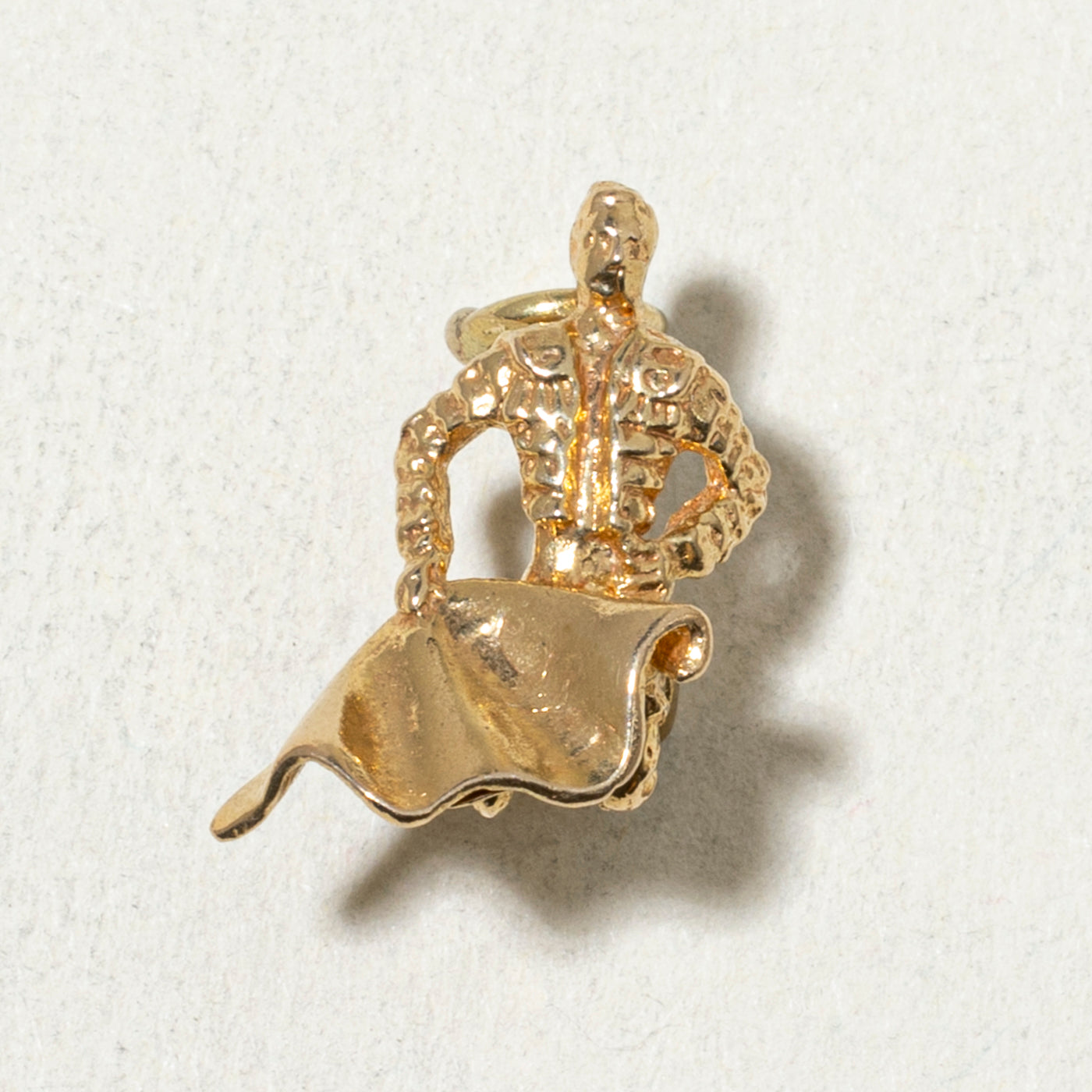 18k Matador Charm