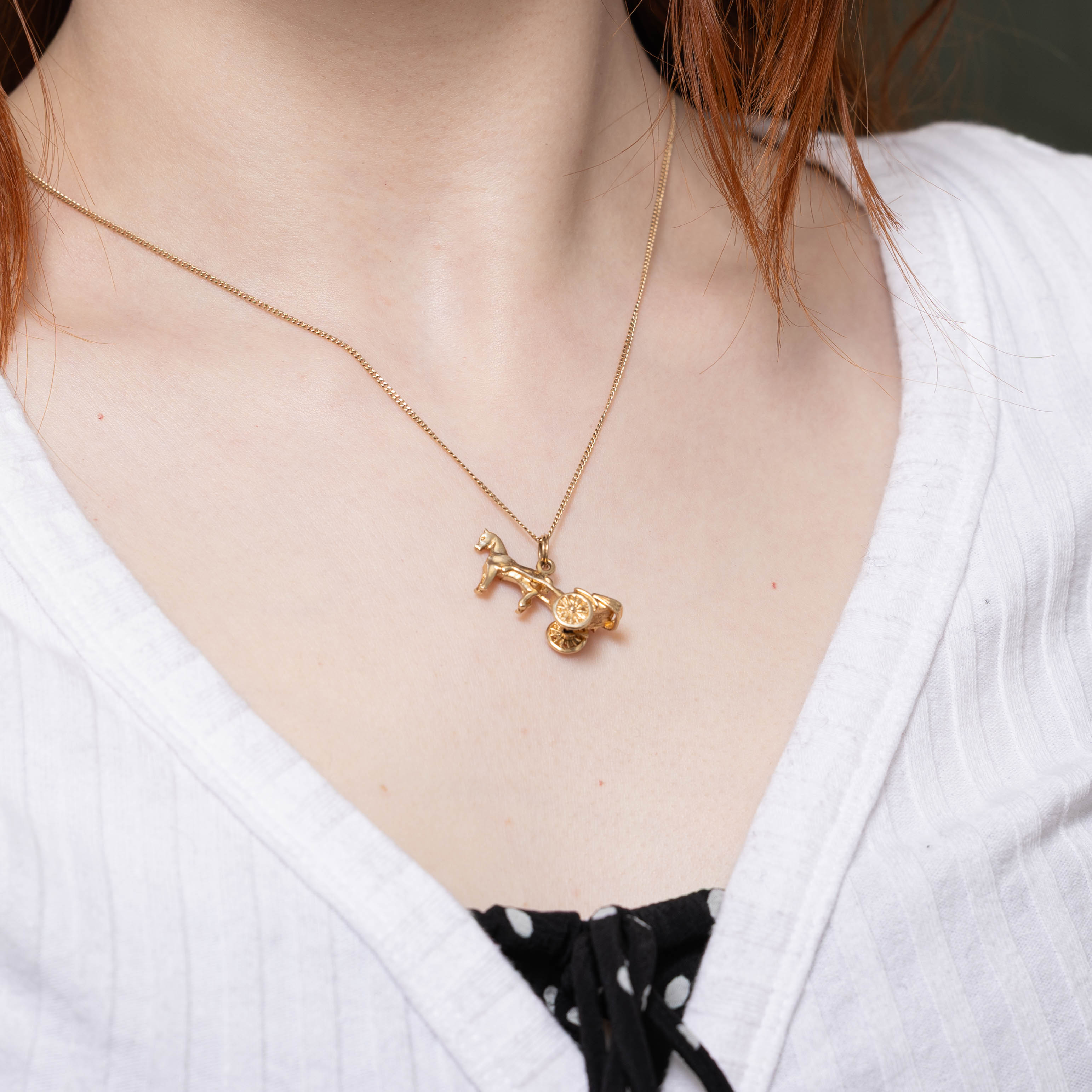 10k Horse & Carriage Charm