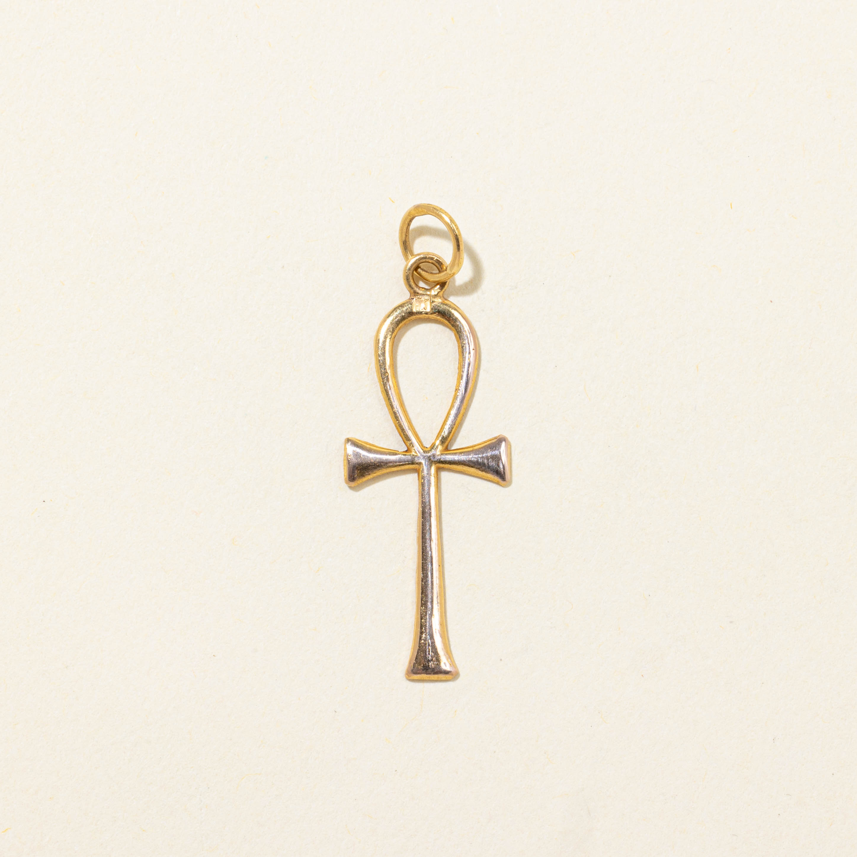 18k Yellow Gold Ankh Pendant