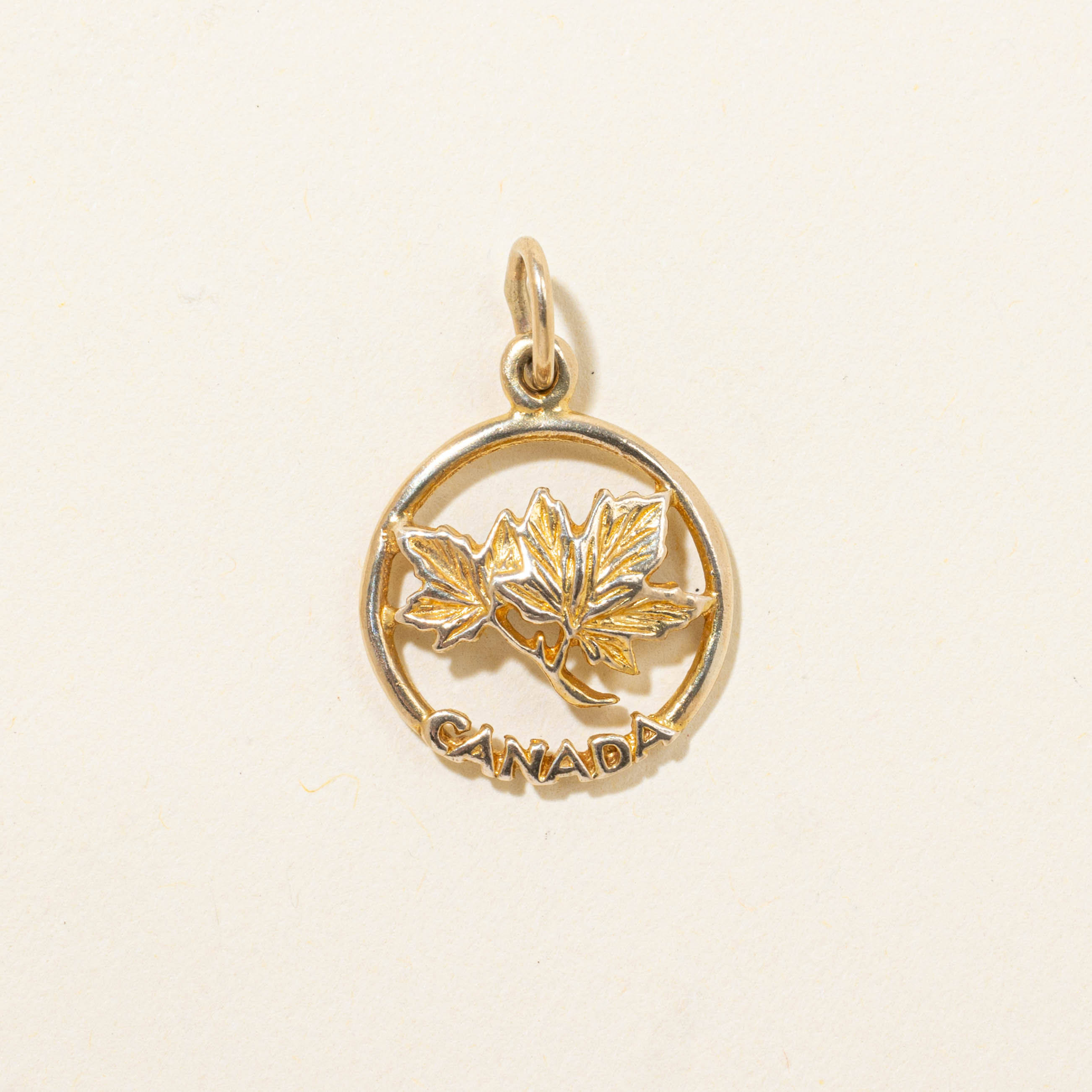10k Maple Leaf Canada Pendant
