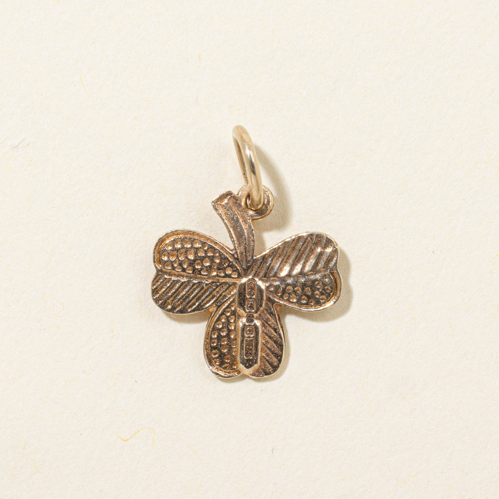 1969 Dublin 9k Clover Textured Charm