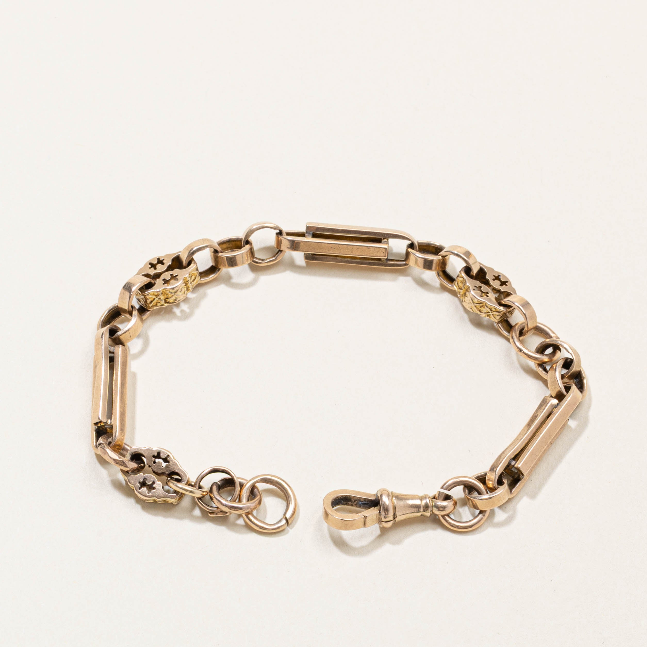 9k Fancy Link Dog Clip Bracelet | 7.25"