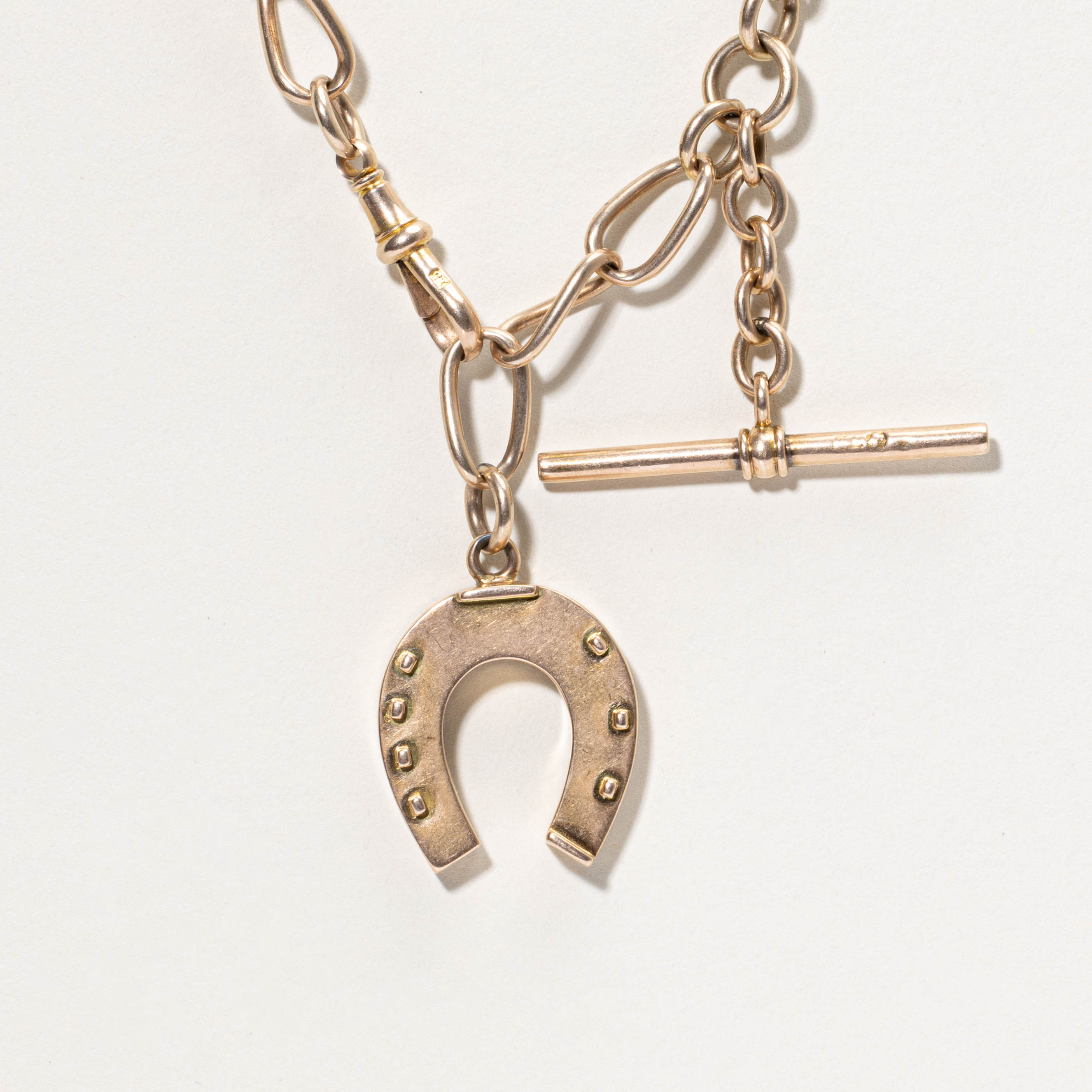 15k Horseshoe T Bar Watch Chain | 8.5mm | 14"