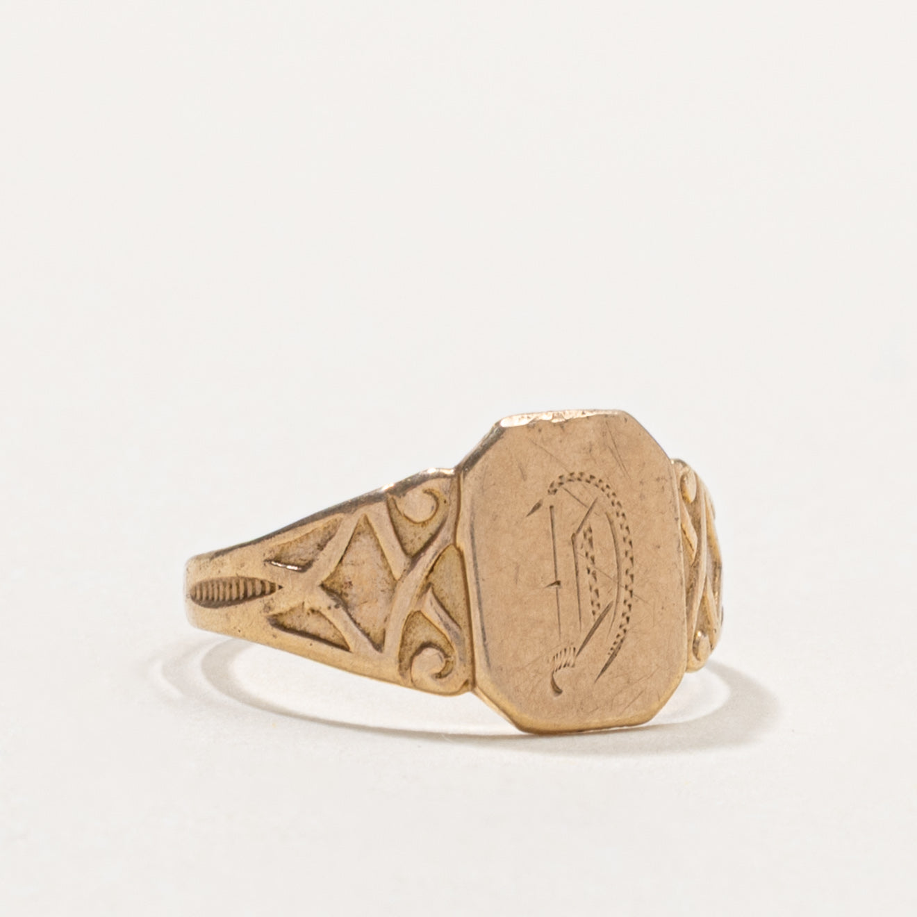 10k Antique “C" Initialized Ring | SZ 4.5
