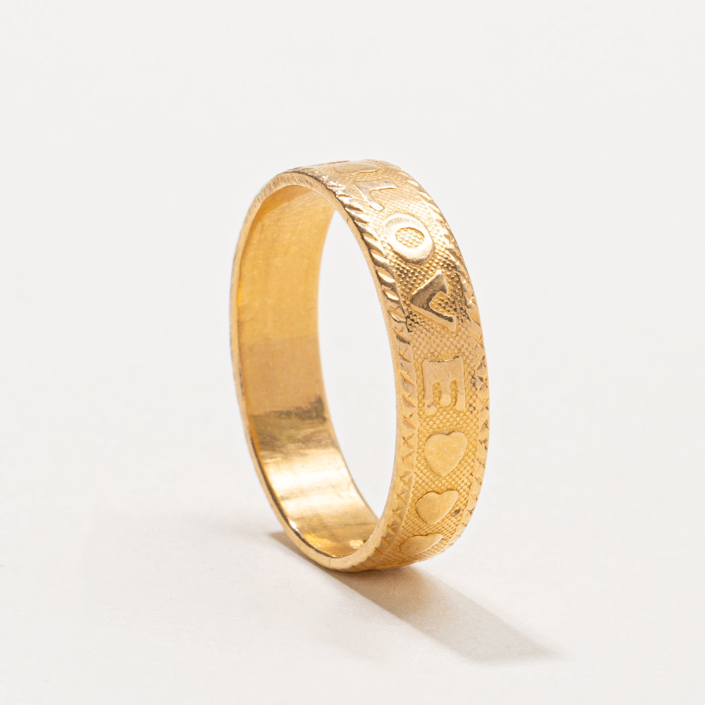 22k Love Engraved Band | 4.85mm | SZ 7.75