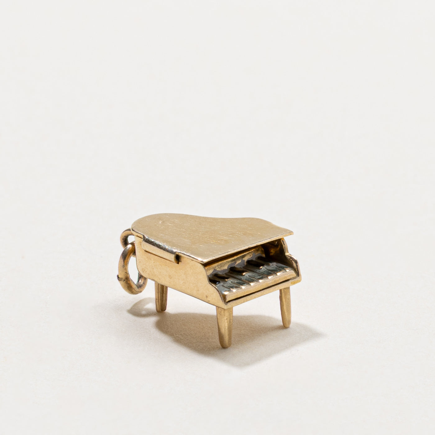 14k Piano Charm