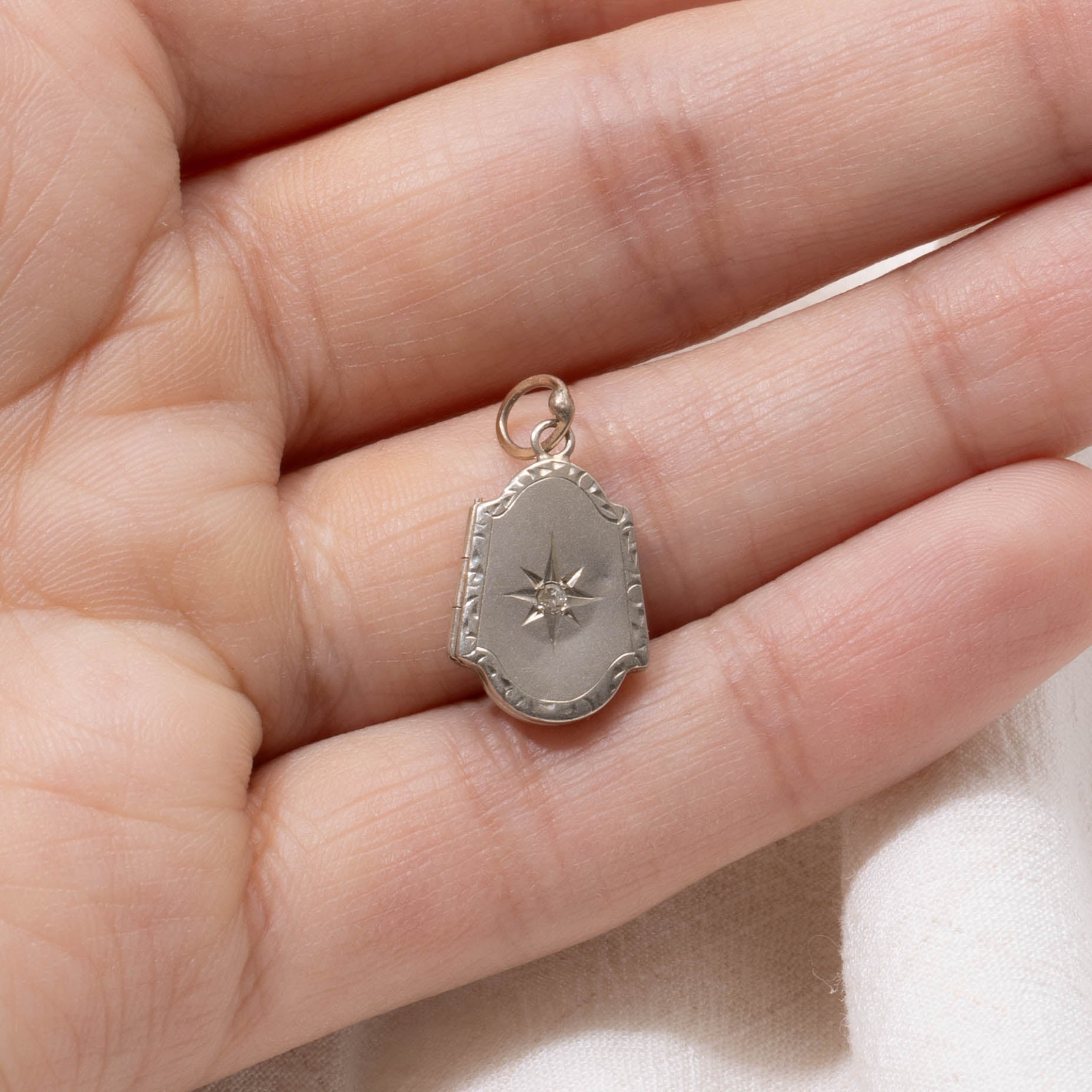 14k Antique Star Set Diamond Locket | 0.01ct