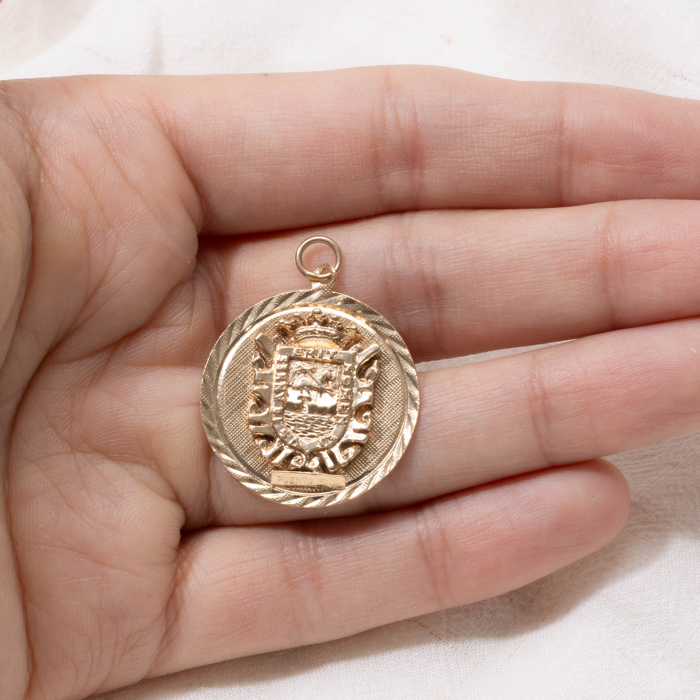 14k Puerto Rican Coat of Arm Pendant