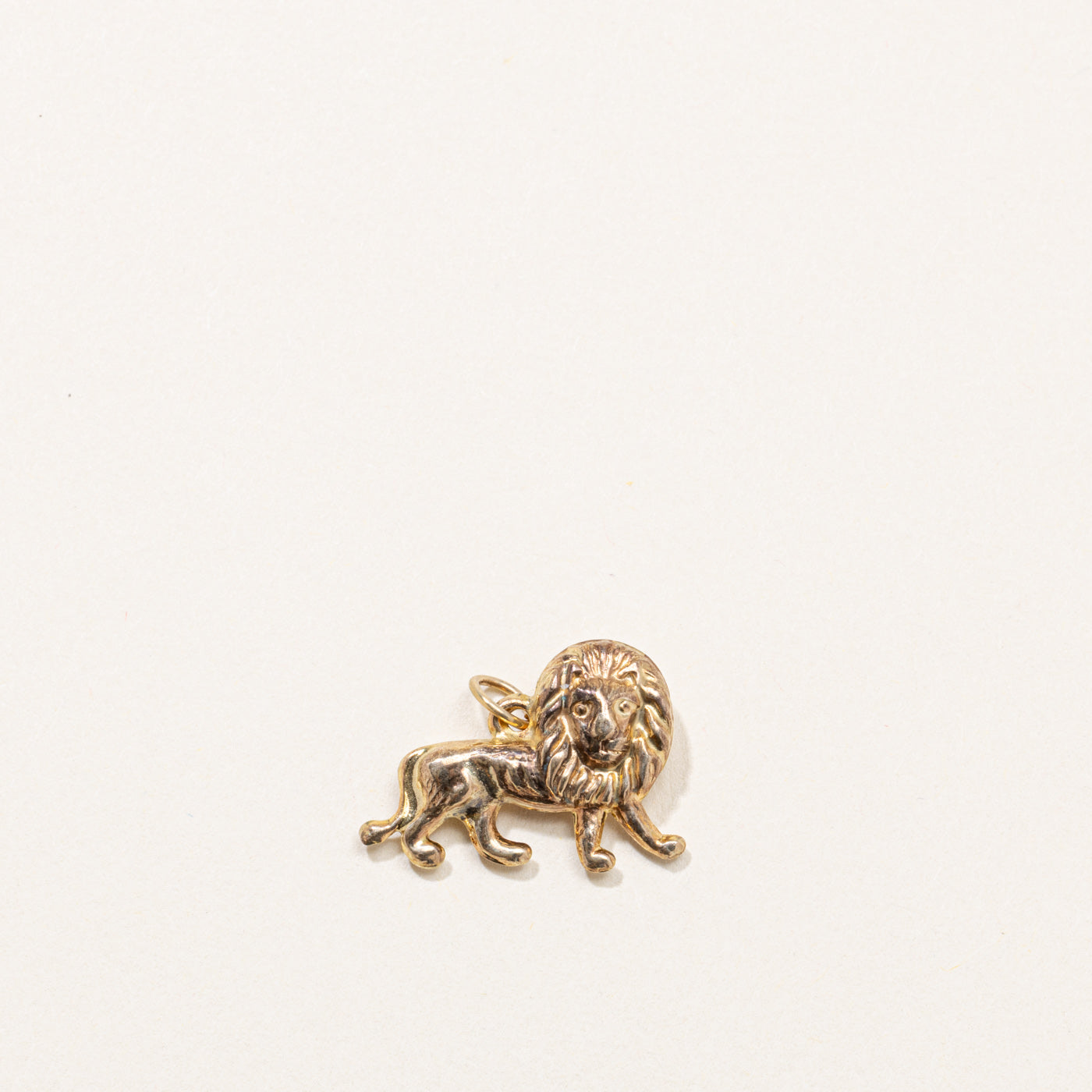 9k Lion Charm