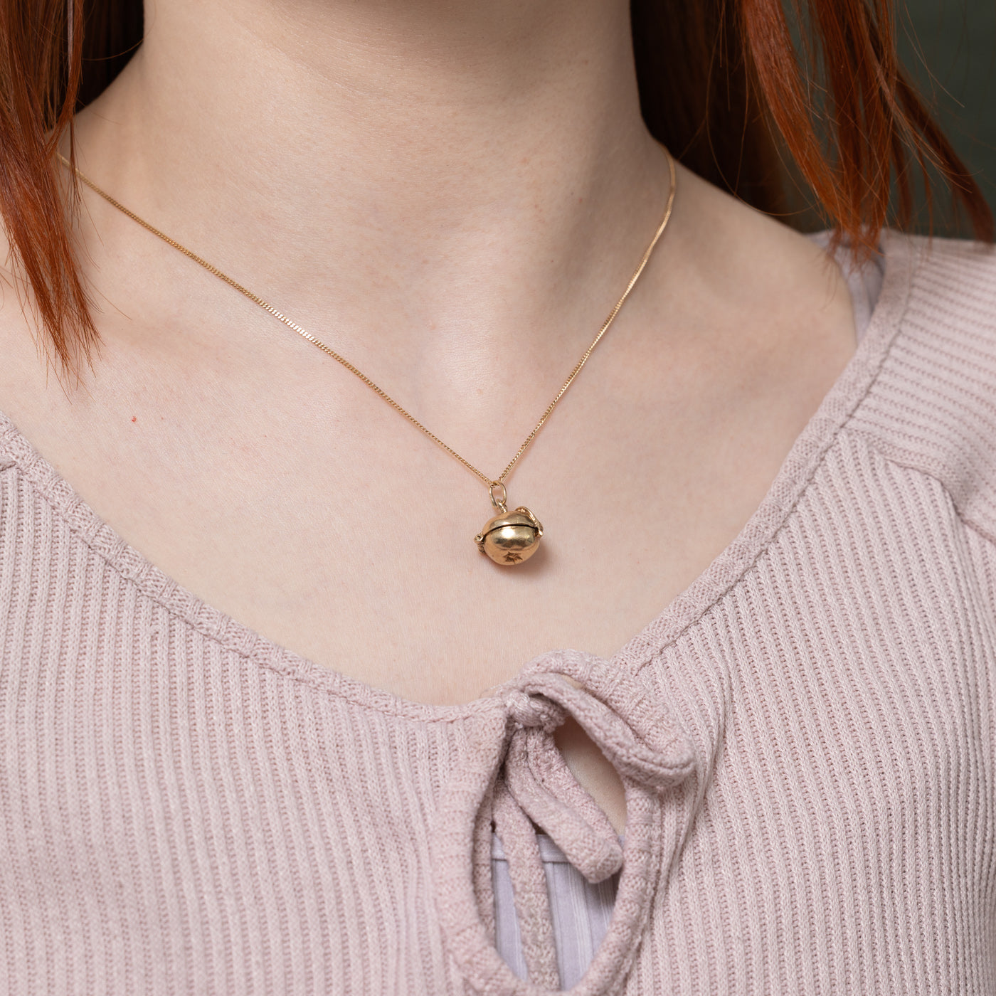 10k Apple Charm