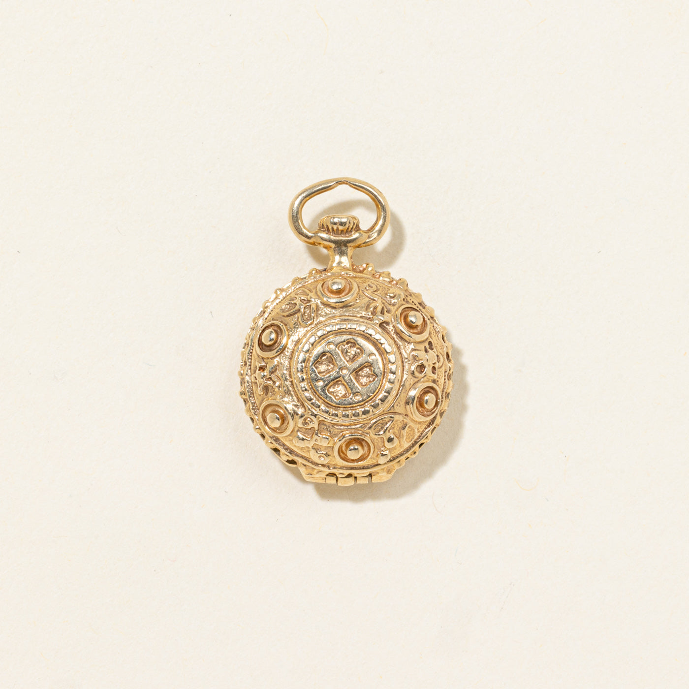 14k Ornate Locket