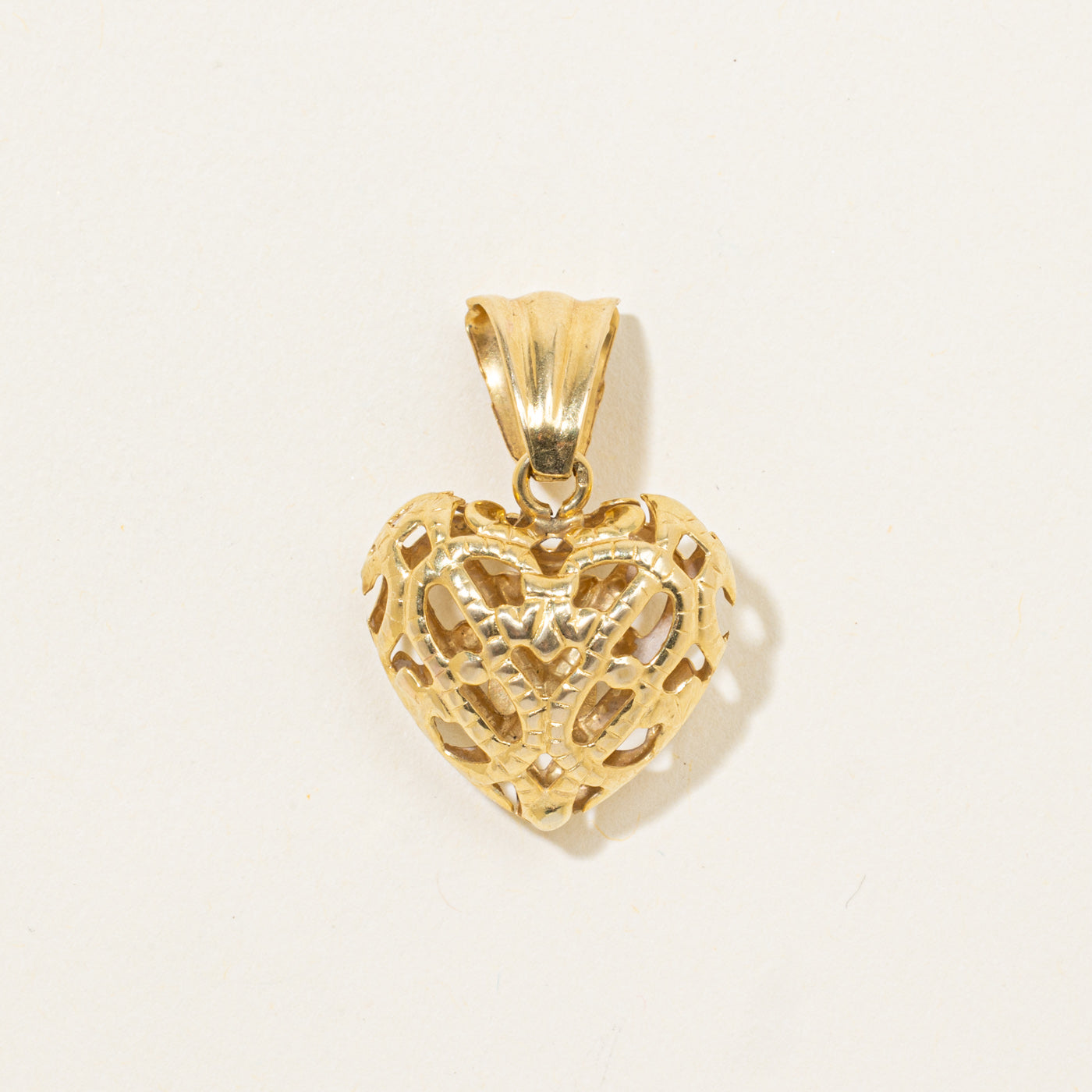 Italian 18k Openwork Heart Pendant