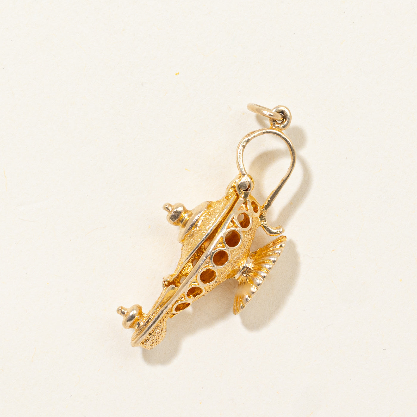 14k Textured Genie’s Lamp Charm