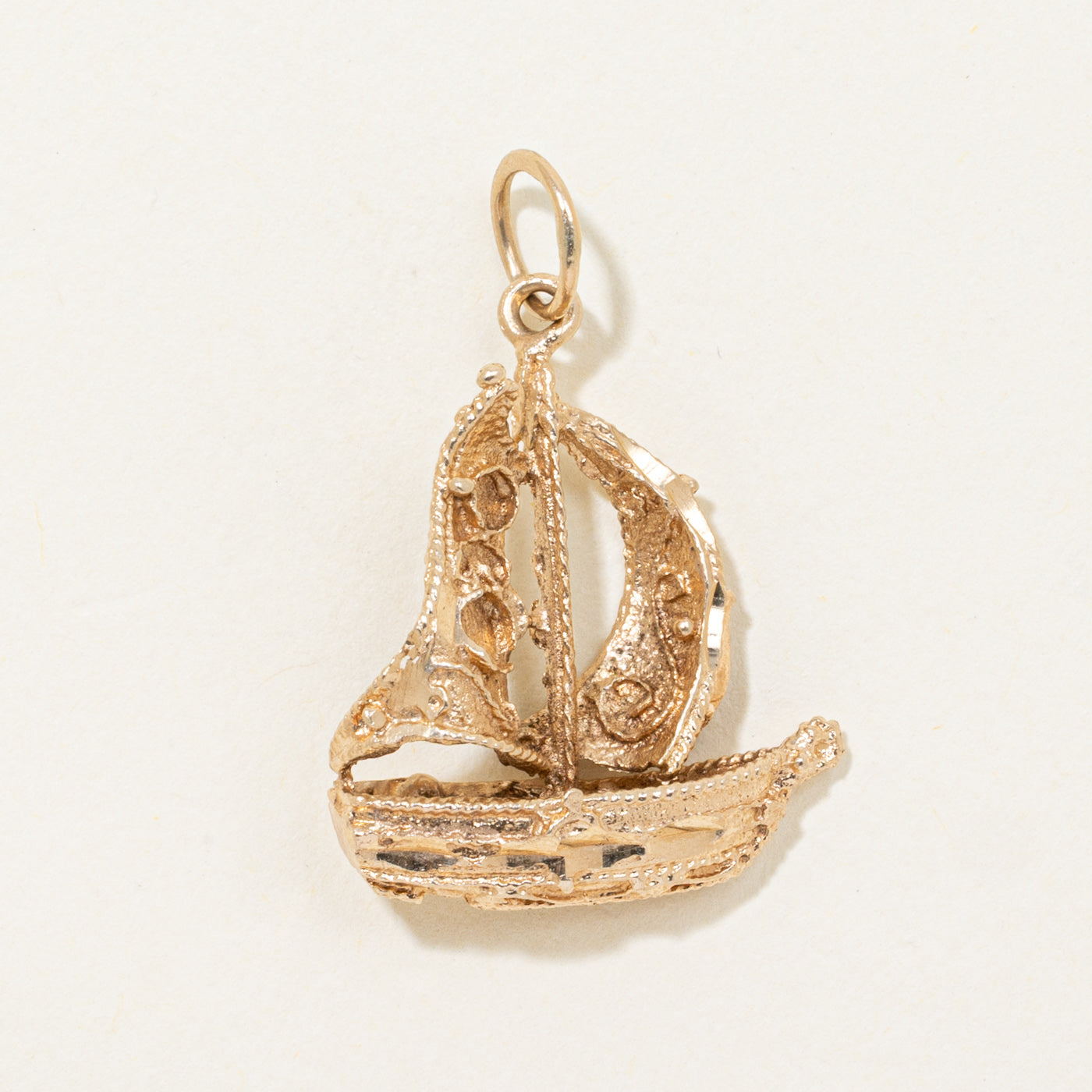 10k Textured Sailboat Pendant