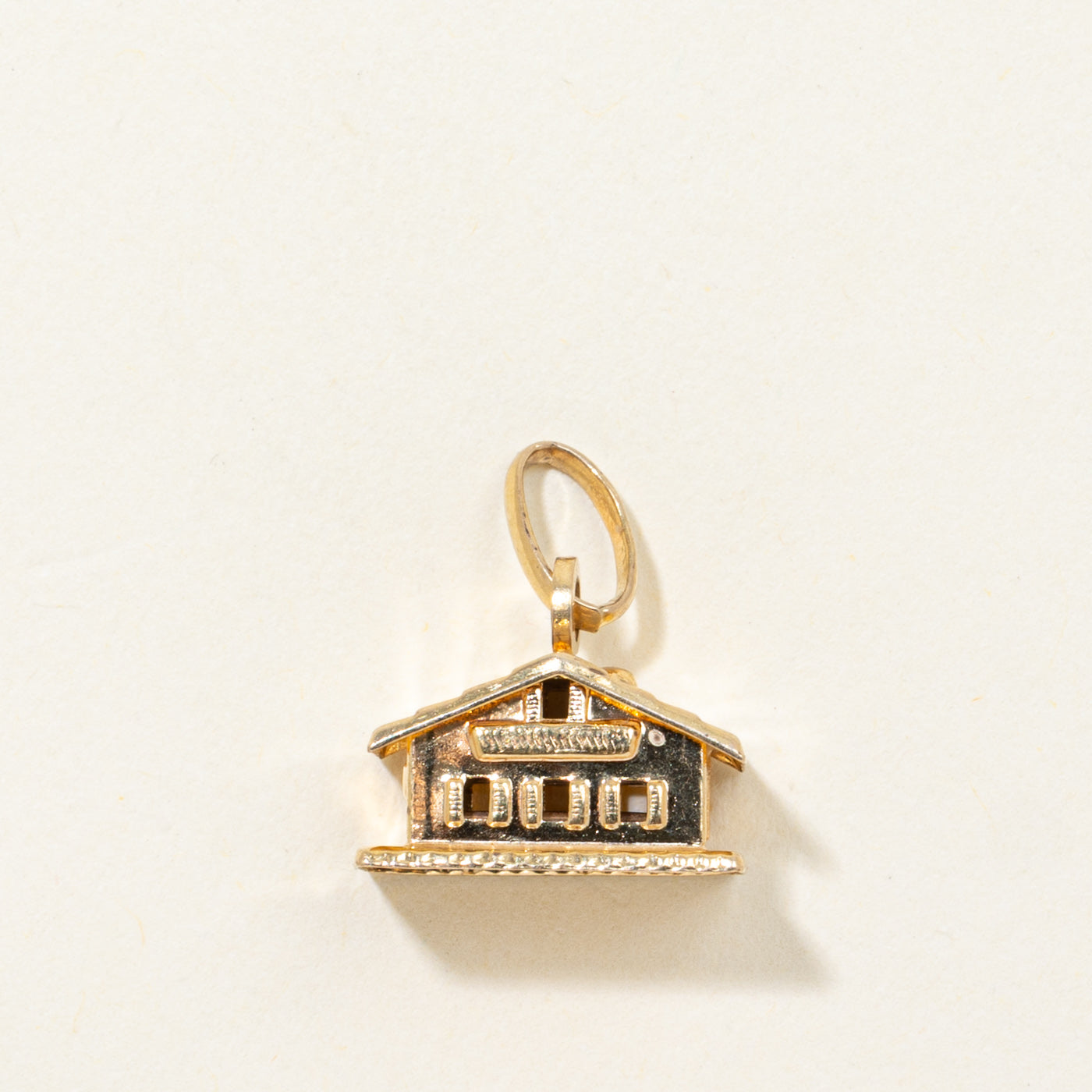 10k House Pendant