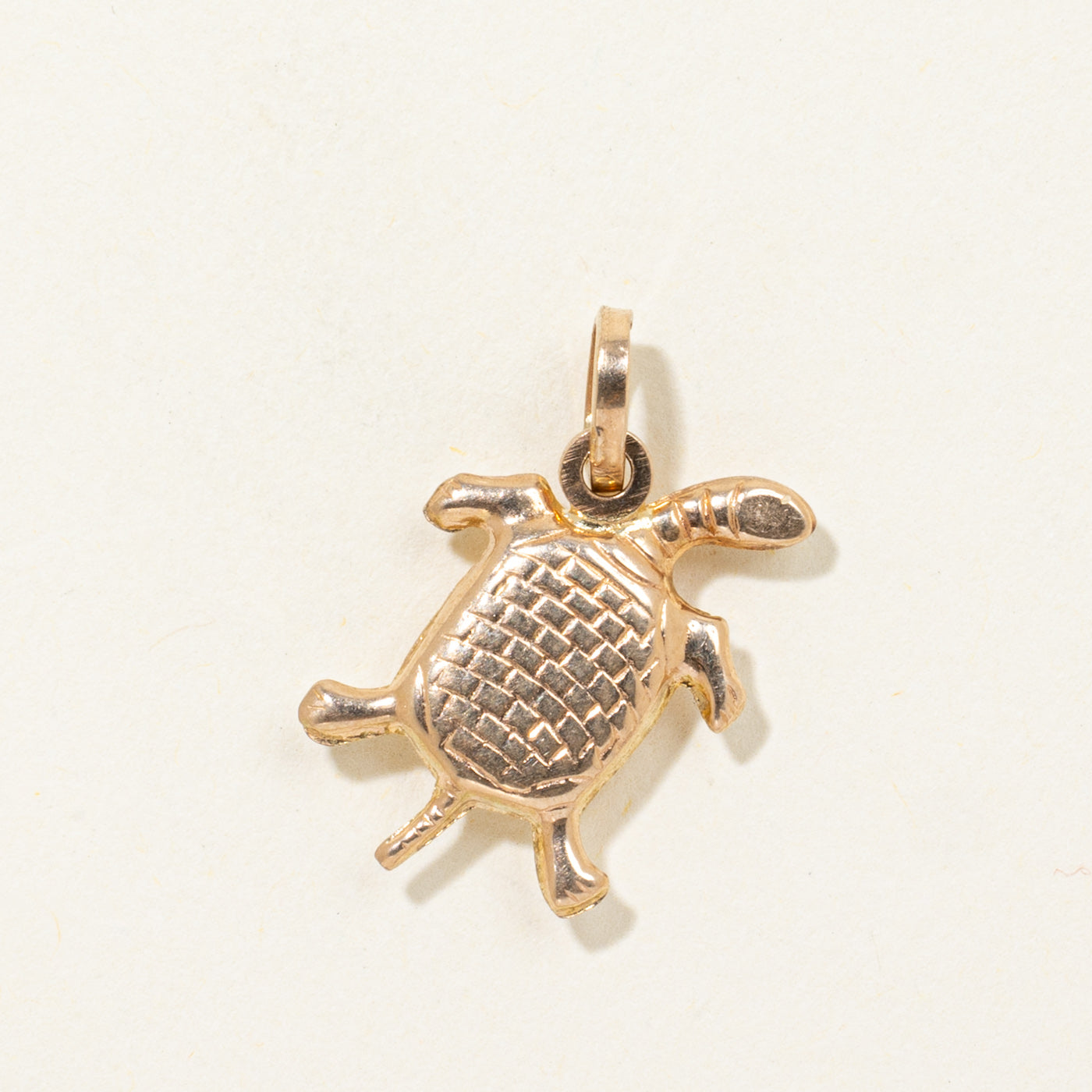 14k Turtle Pendant