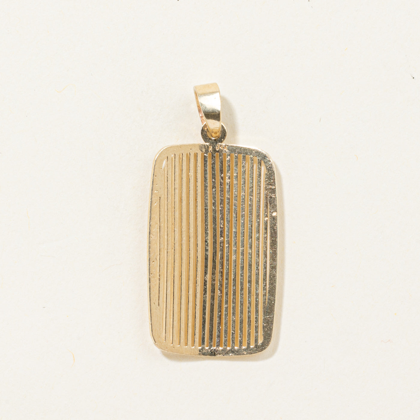14k Grooved Grill Charm