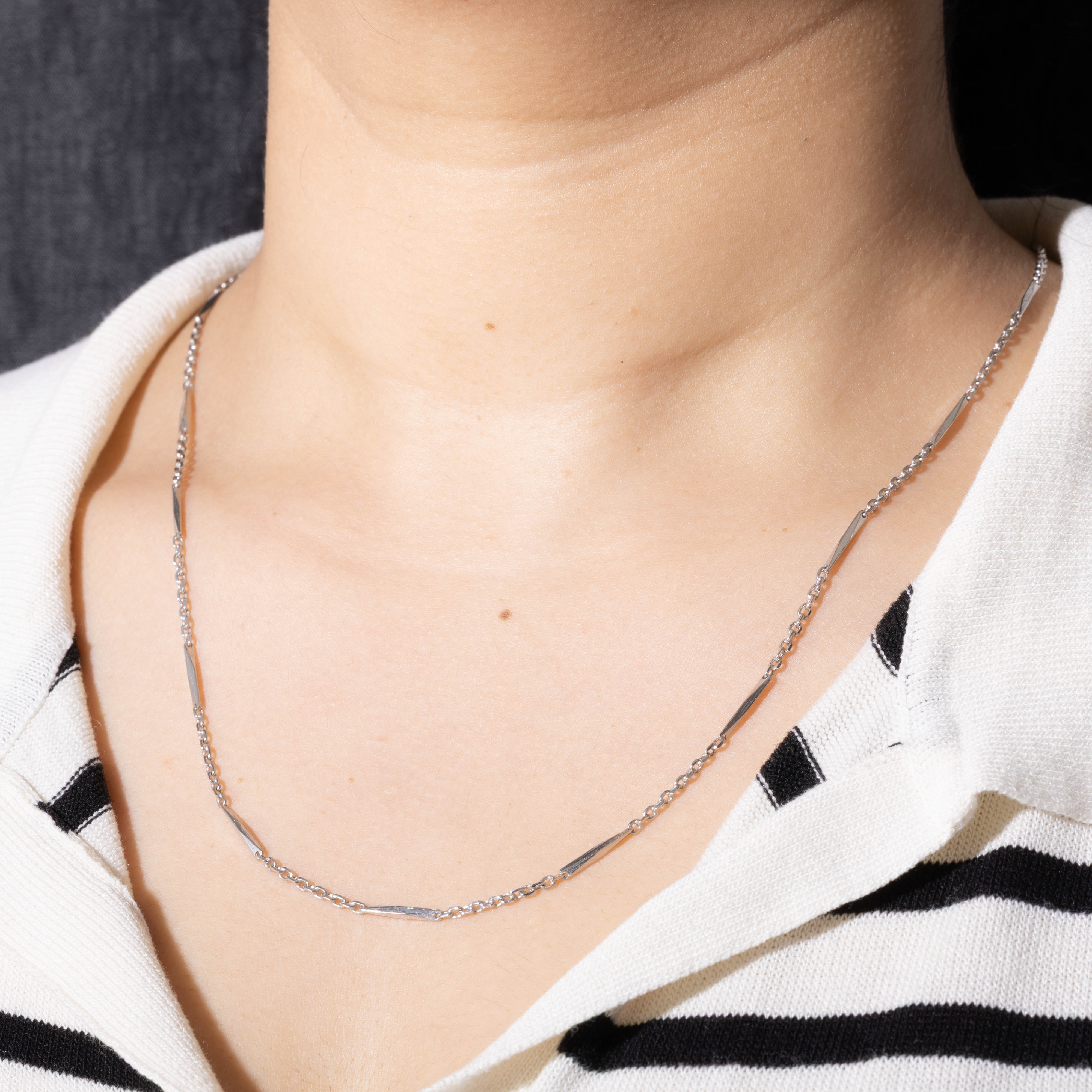 900 Platinum Bar Link Chain | 26"