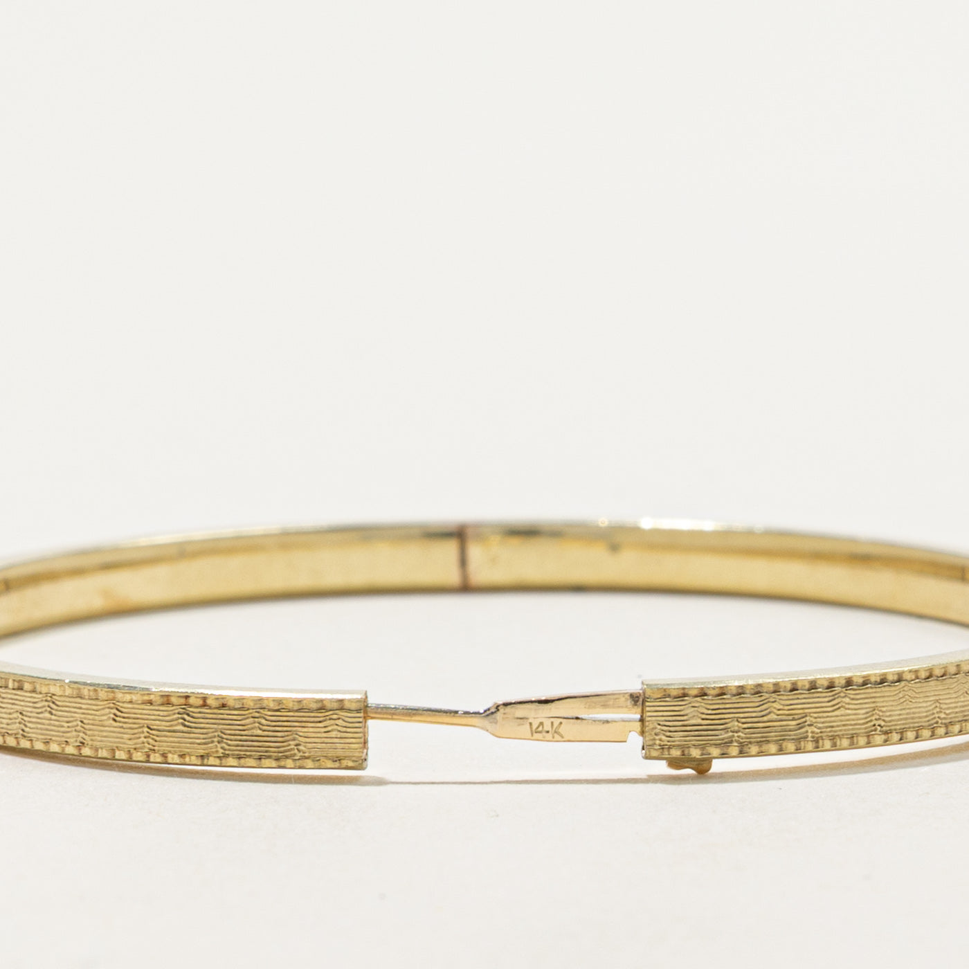 14k Textured Bangle| 3.35mm | 6"