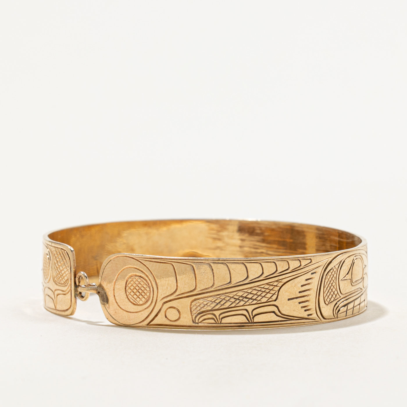 'Amos Dawson' 10k Engraved Indigenous Cuff | 10.20mm | 5.5"