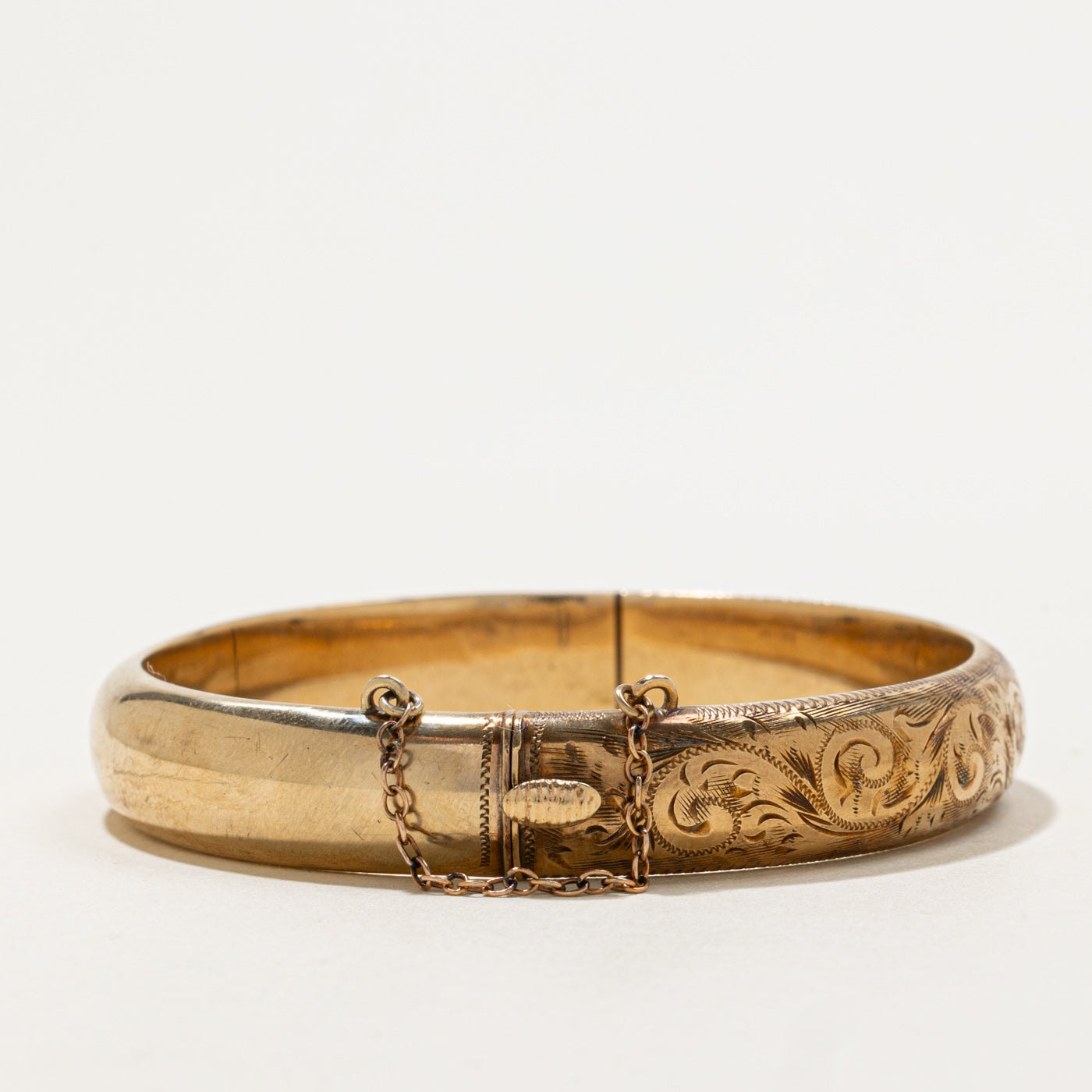 'B. Bros' 1966 Birmingham 9k Engraved Bangle | 10.25mm | 9"