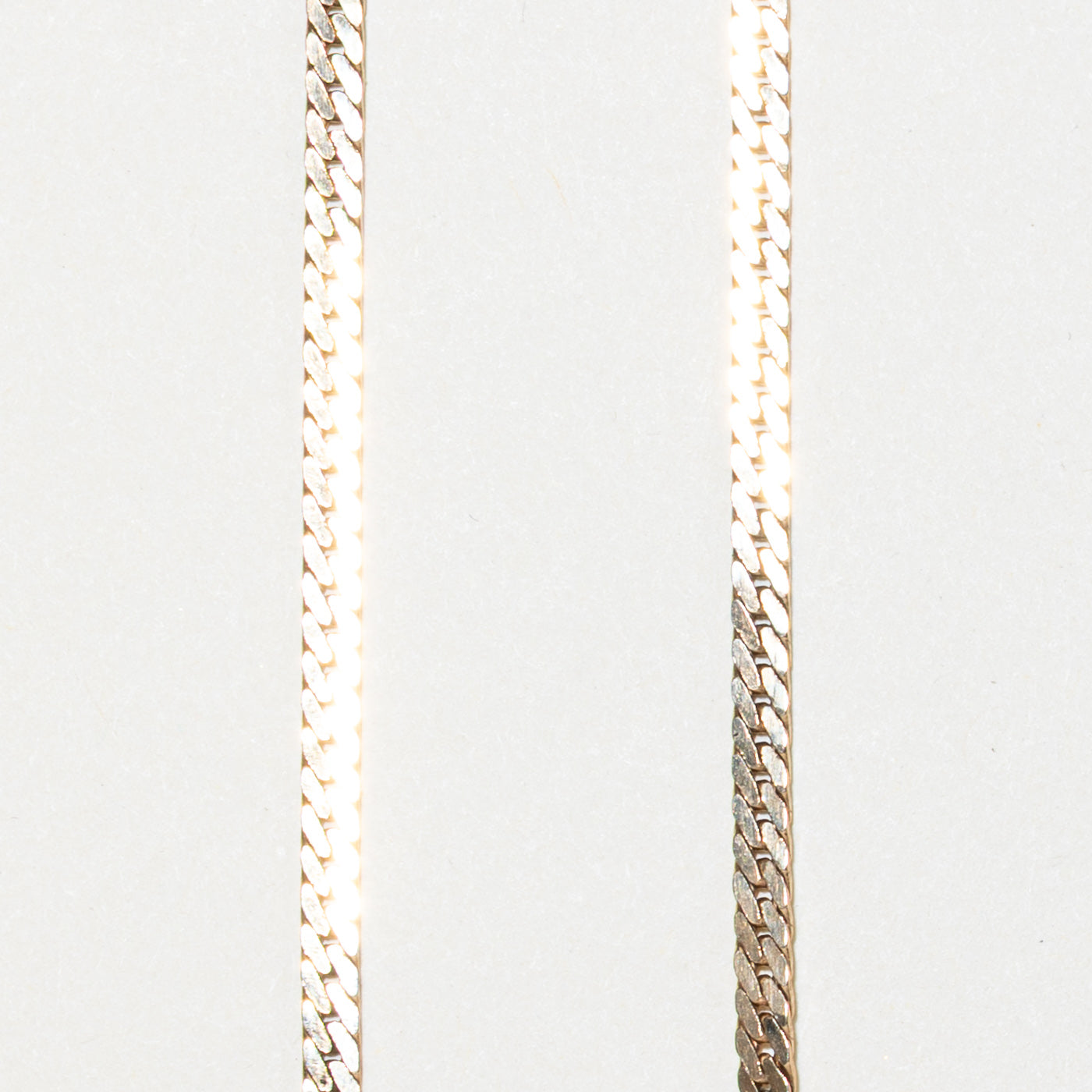 10k Herringbone Chain | 2.40mm | 20"