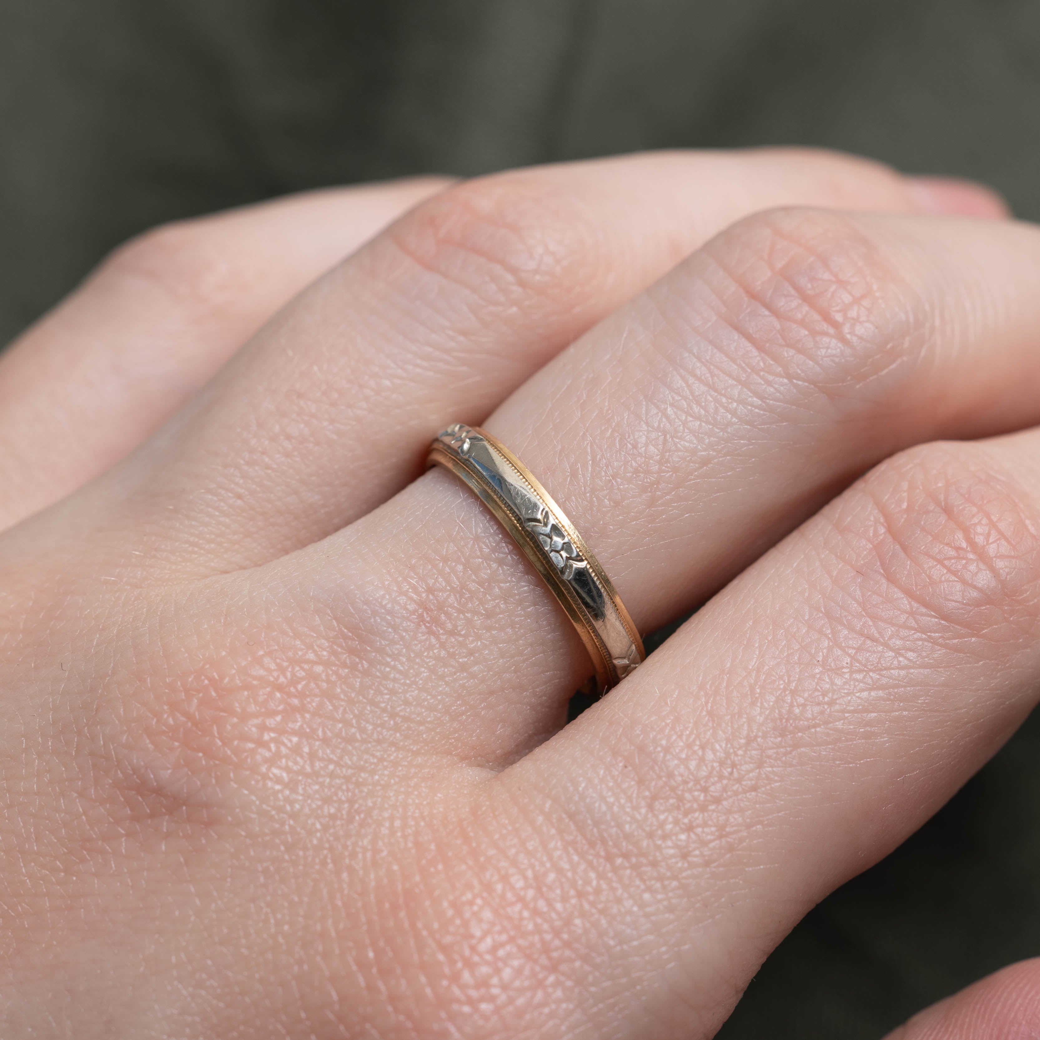 ‘Bluebird’ 14k Floral Milgrained Band | 3.65mm | SZ 7.75