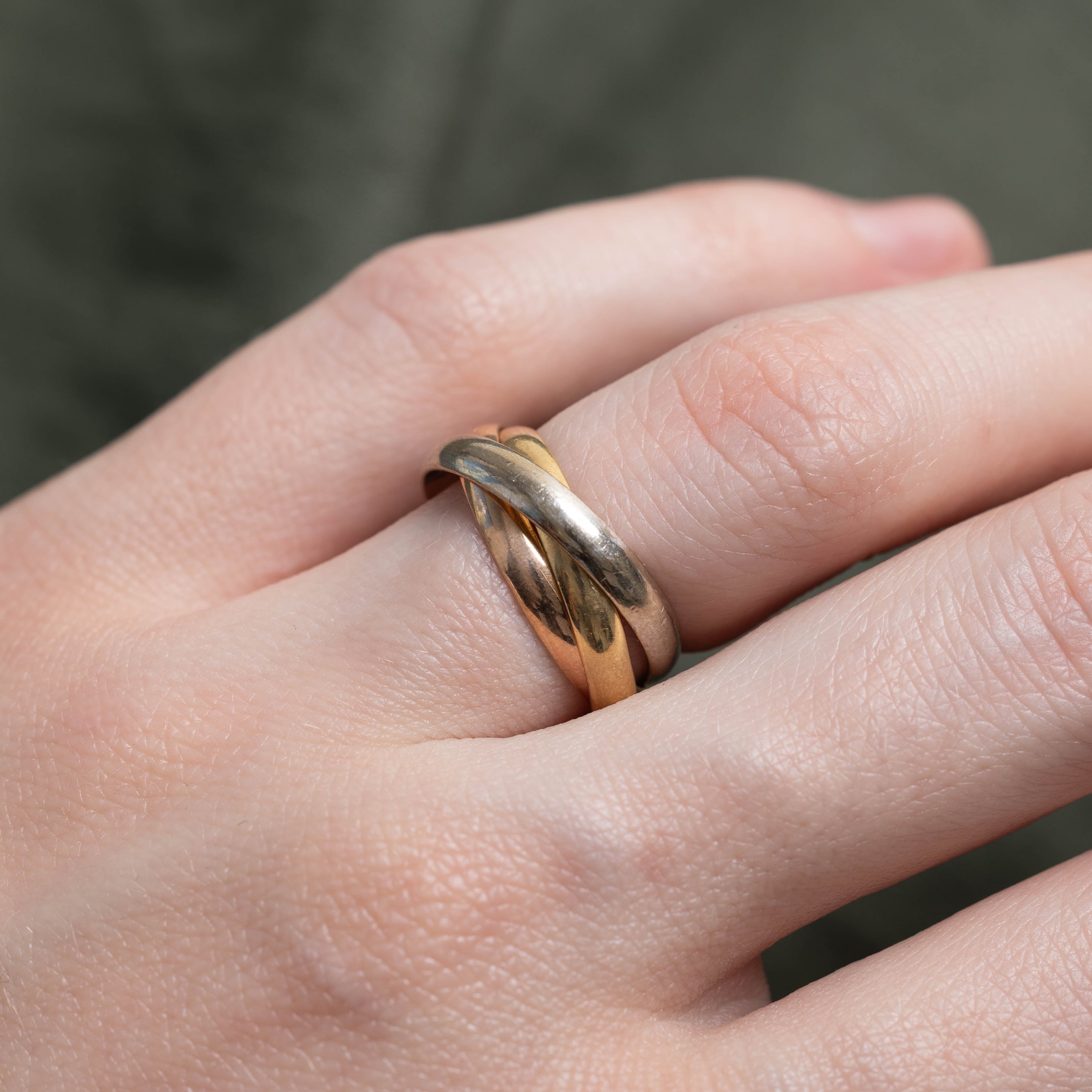 18k Tri-Tone Trinity Ring | 8.00mm | SZ 5.25