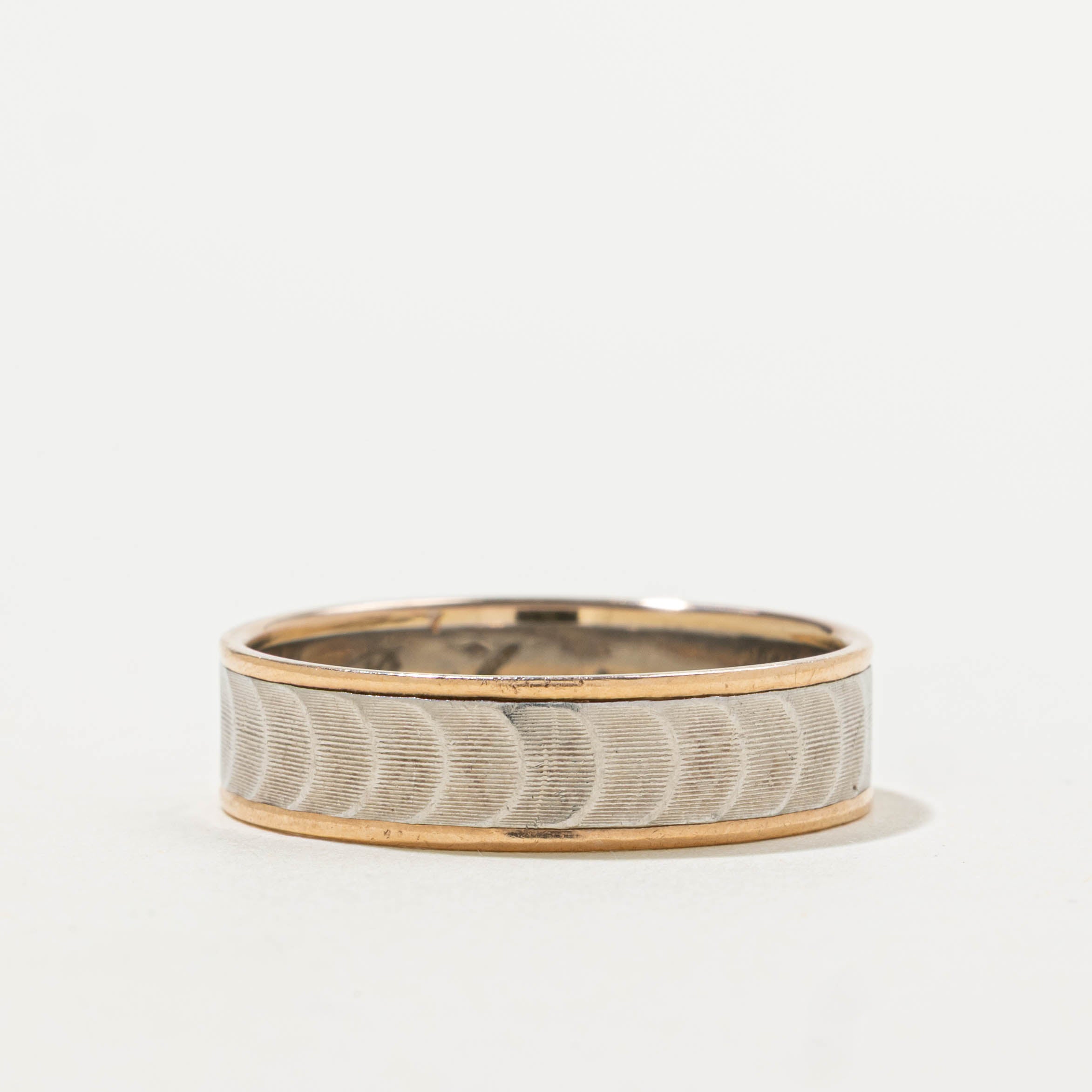 18k & Platinum Two Tone Textured Band | 5.70mm | SZ 10.25