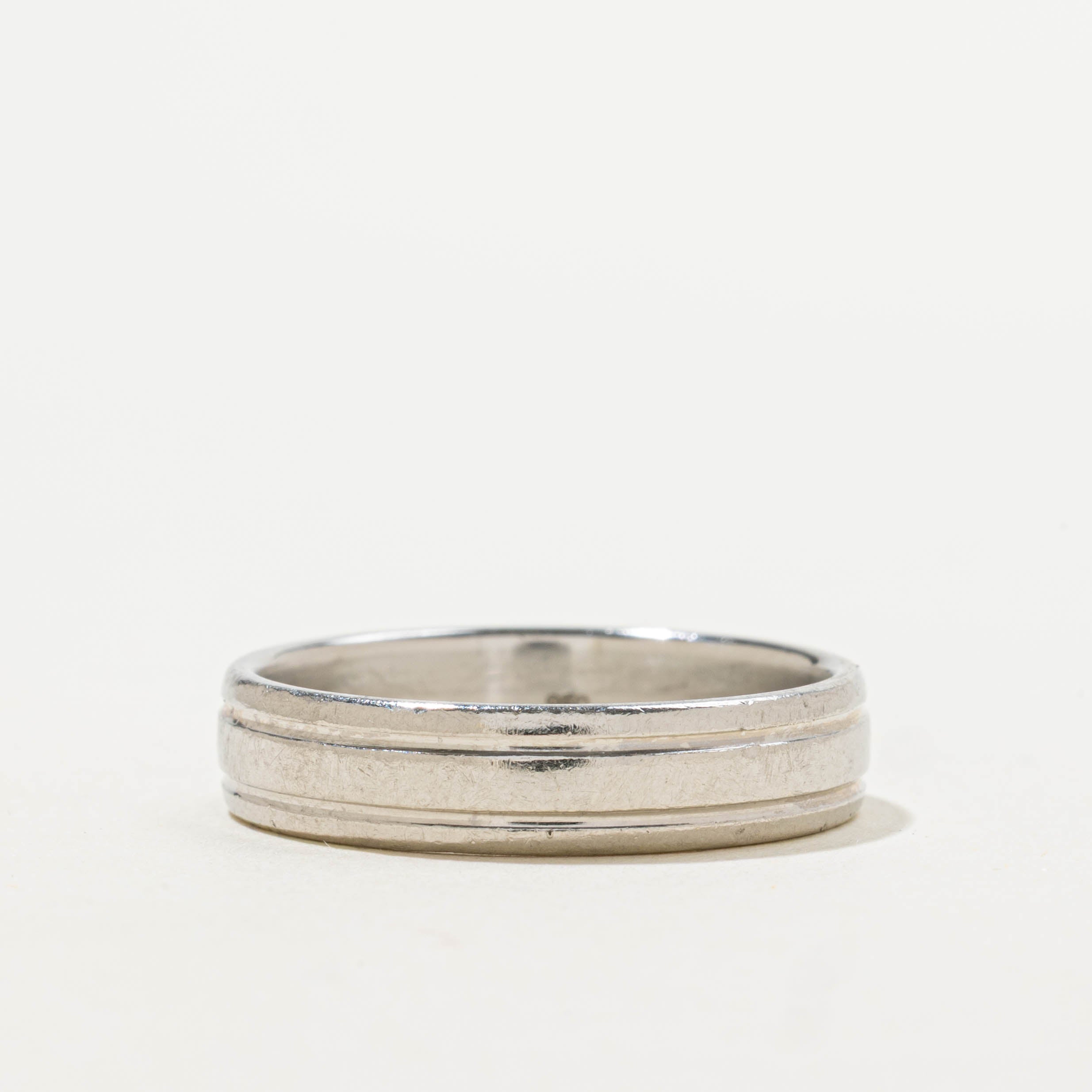950 Platinum Grooved Band | 5.00mm | SZ 9.25