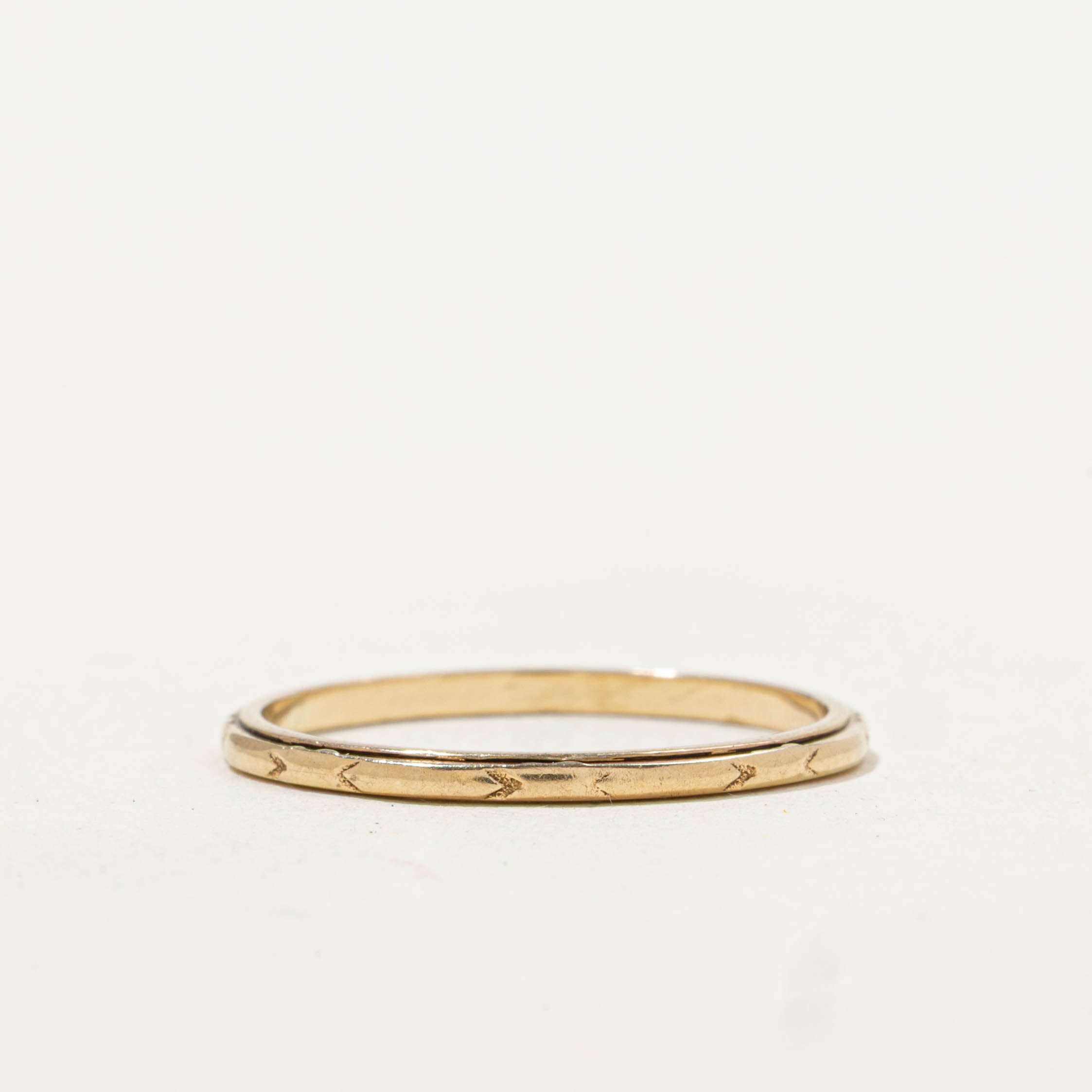 14k Yellow Gold Engraved Thin Band | 1.45mm | SZ 6.75