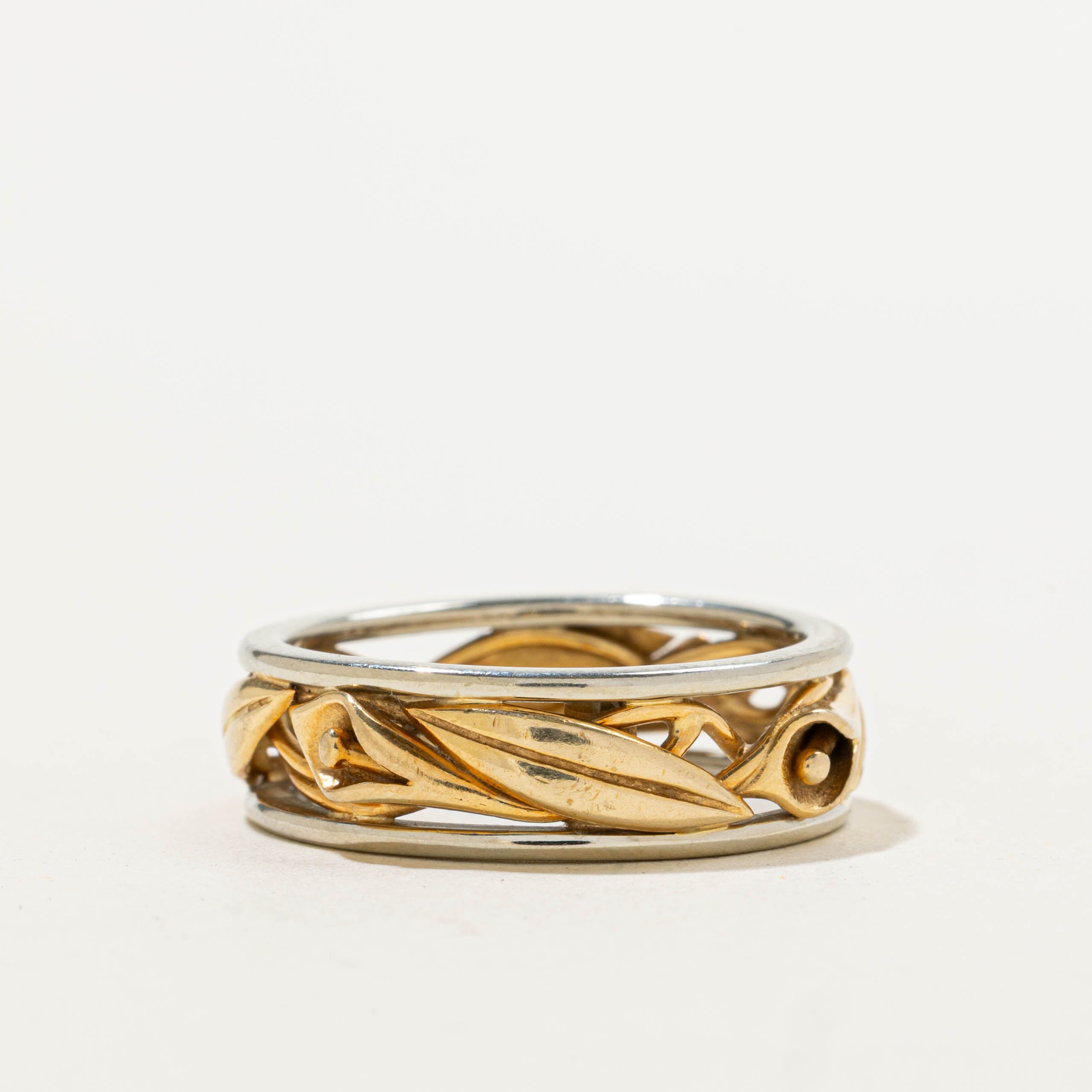 18k Two-Tone Floral Openwork Band | 6.60mm | SZ 6.5