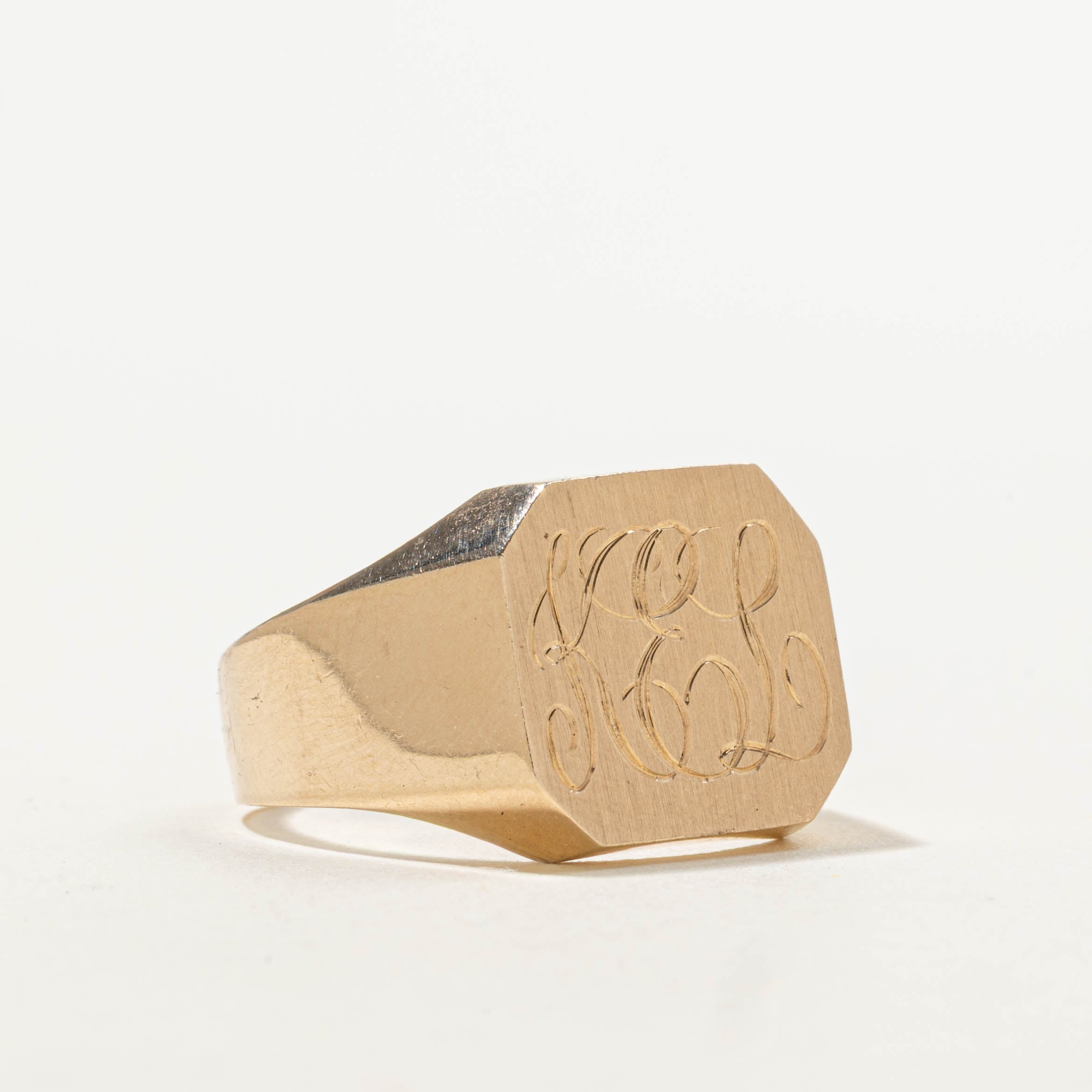 10k Yellow Gold “KEL” Initialized Signet Ring | SZ 9.0