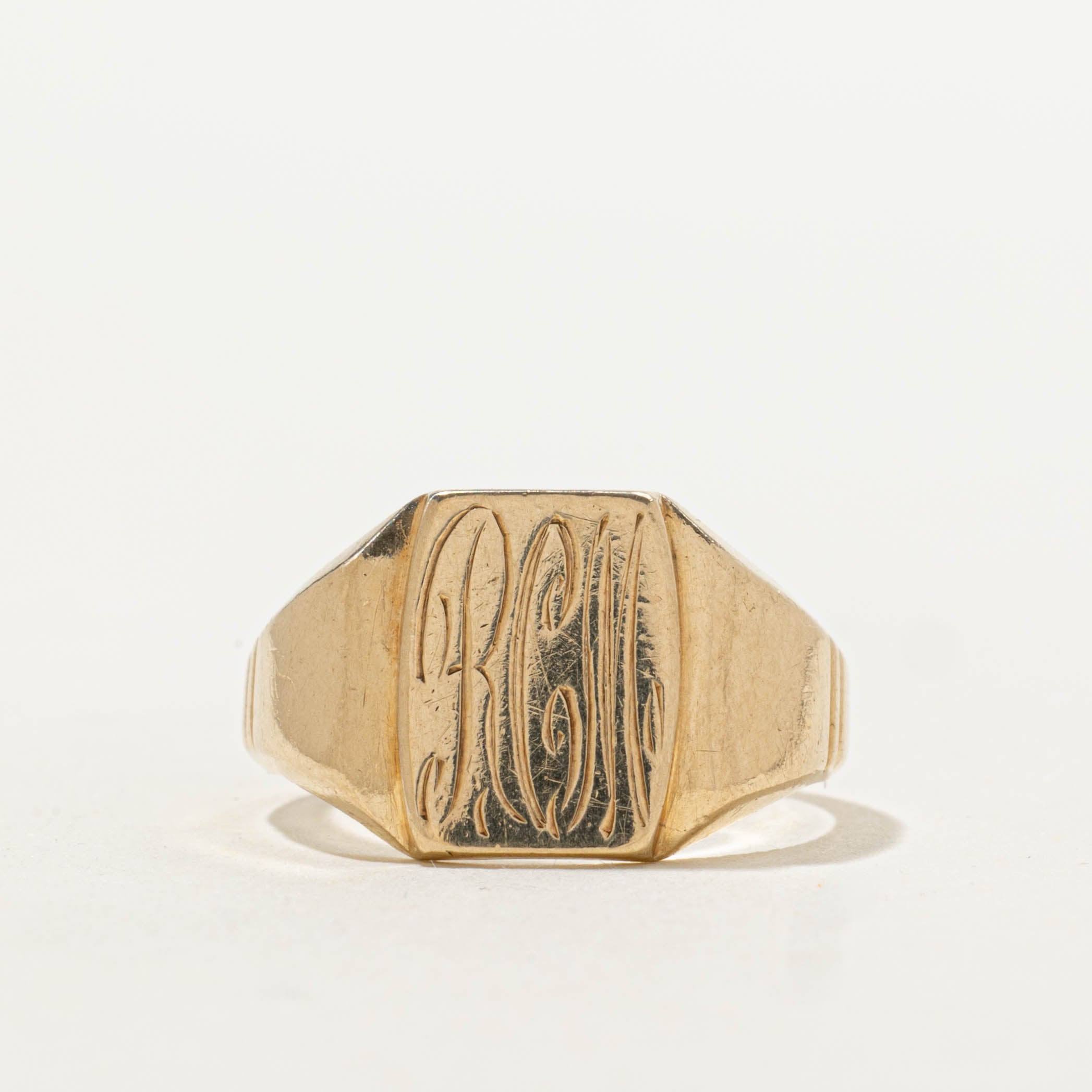 10k “RCM” Initialized Signet Ring | SZ 4.75