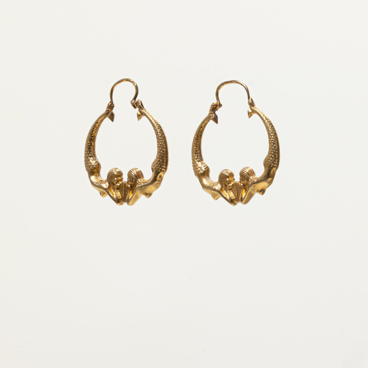 18k Yellow Gold Textured Mermaid Hoop Earrings