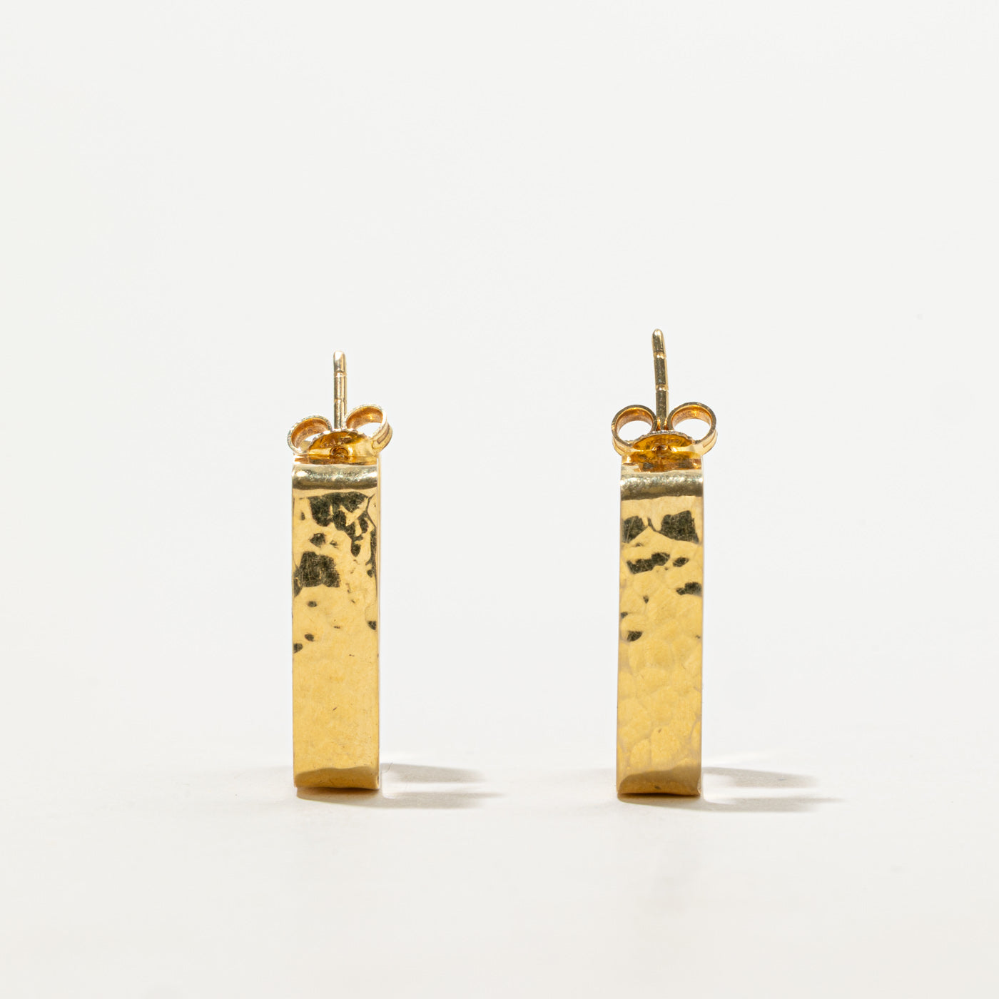18k Yellow Gold Textured Soft-Square Hoop Earrings