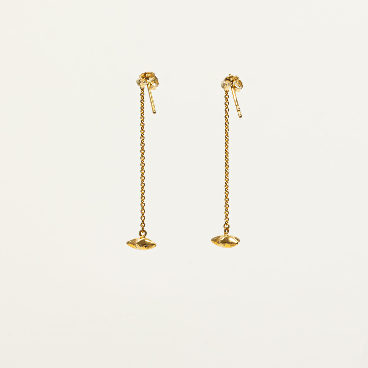 18k Yellow Gold Star Chain Drop Earrings
