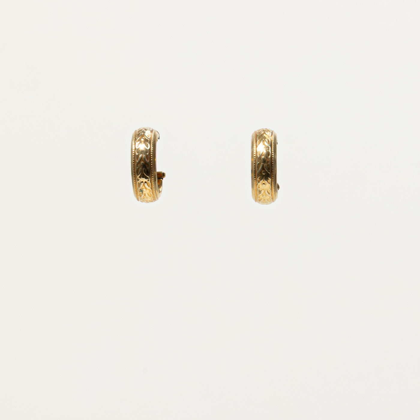 14k Yellow Gold Engraved Floral Hoop Earrings