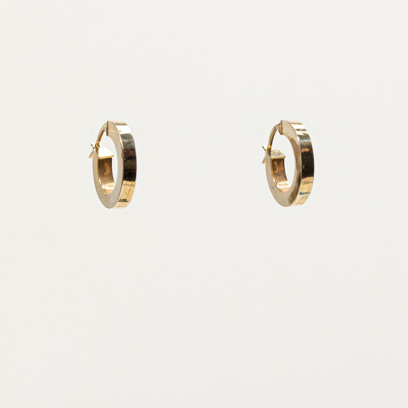 14k Yellow Gold Hoop Earrings