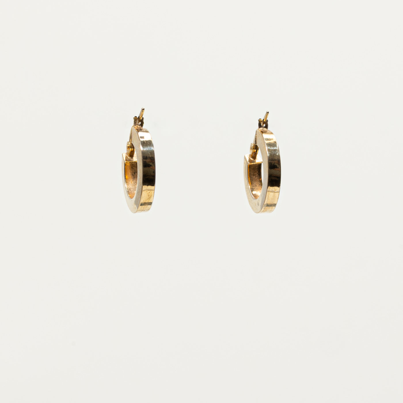 14k Yellow Gold Hoop Earrings