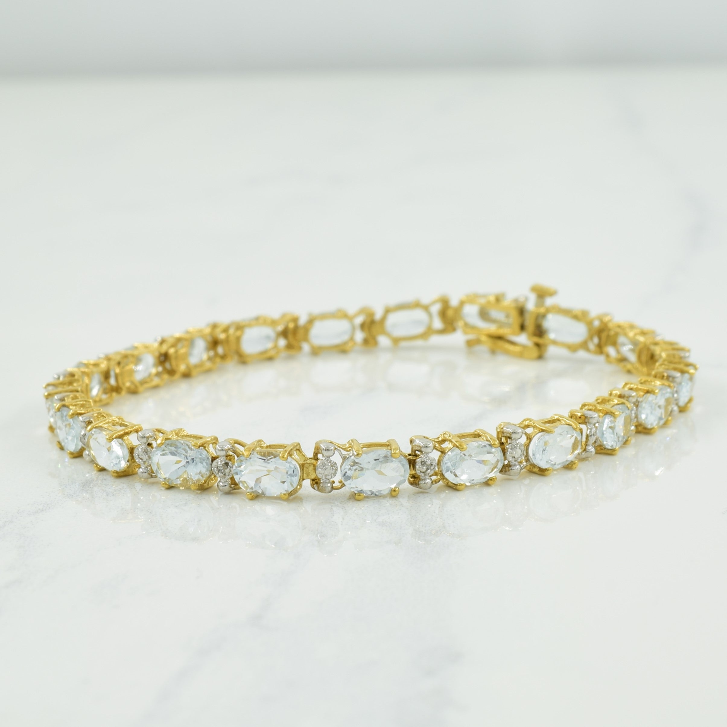 Aquamarine & Diamond Bracelet | 6.72ctw, 0.02ctw | 7" |