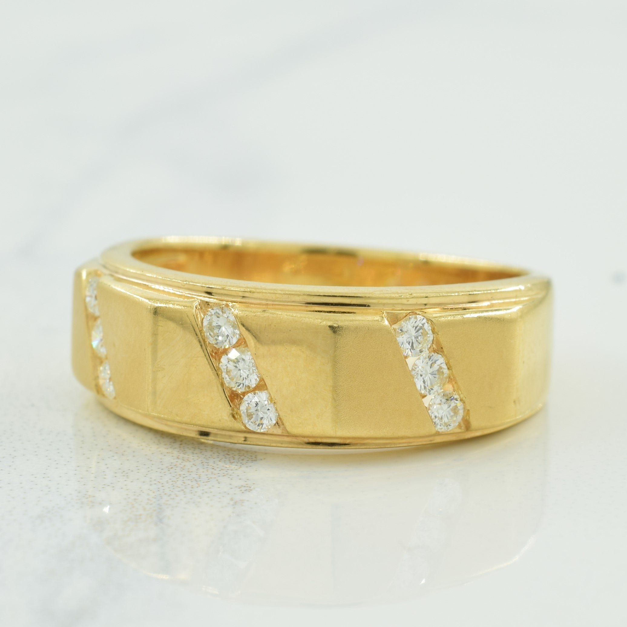 Channel Set Diamond Ring | 0.25ctw | SZ 8.75 |